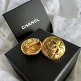 CHANEL Earrings Chanel Vintage CC Quilted Clip On Gold Tone Earrings - Redeluxe
