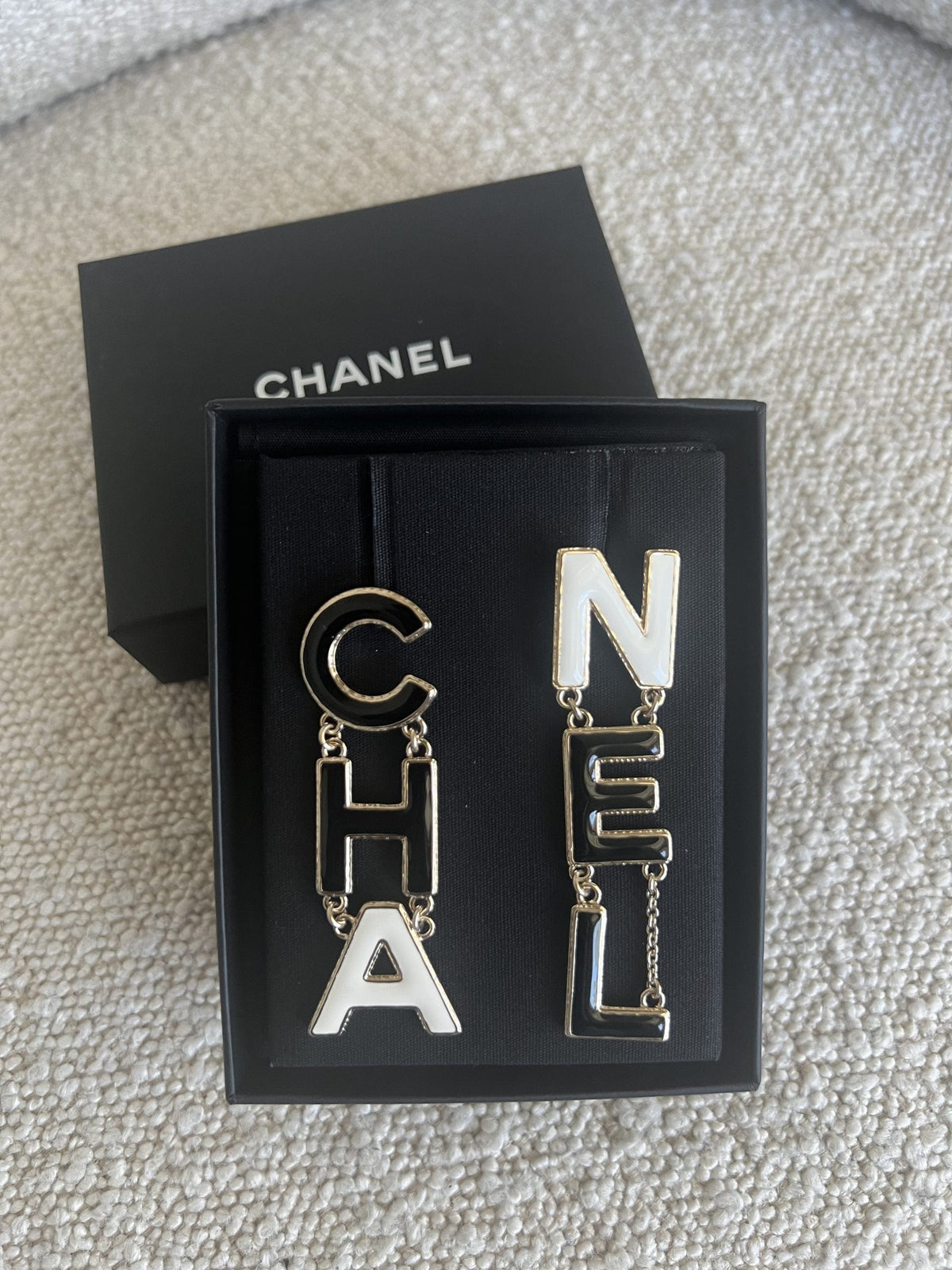 CHANEL Earrings Gold Cha-nel  Earrings Black, White and Gold - Redeluxe