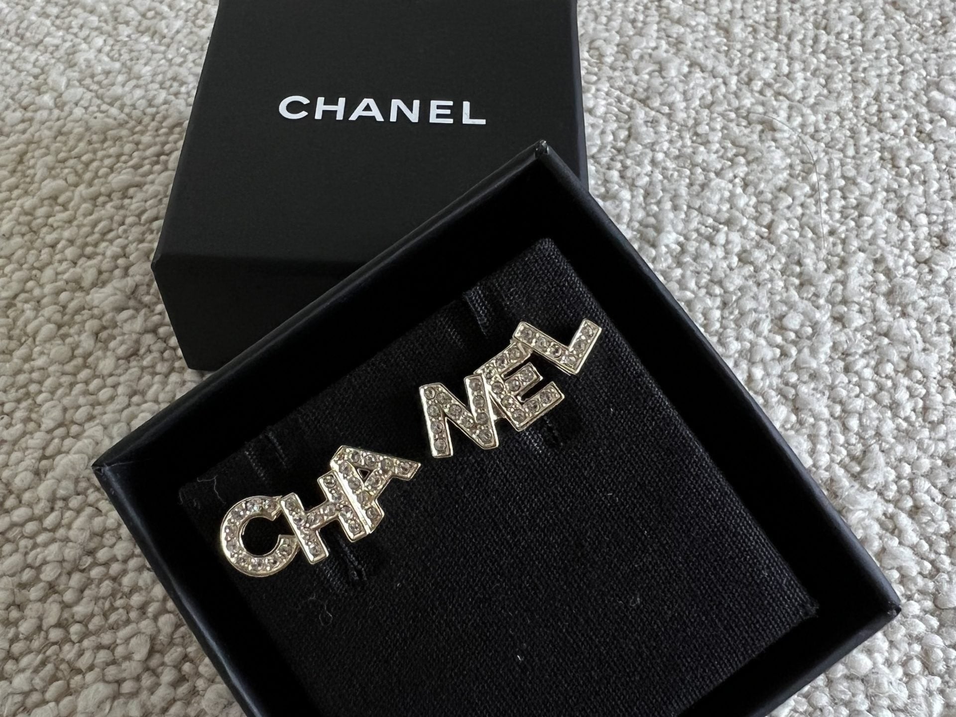 CHANEL Earrings Gold Cha-Nel Earrings - Redeluxe