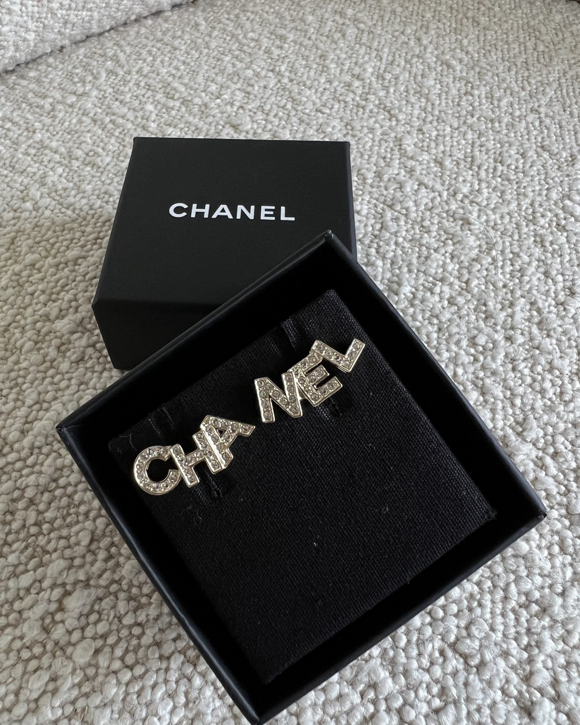 CHANEL Earrings Gold Cha-Nel Earrings - Redeluxe