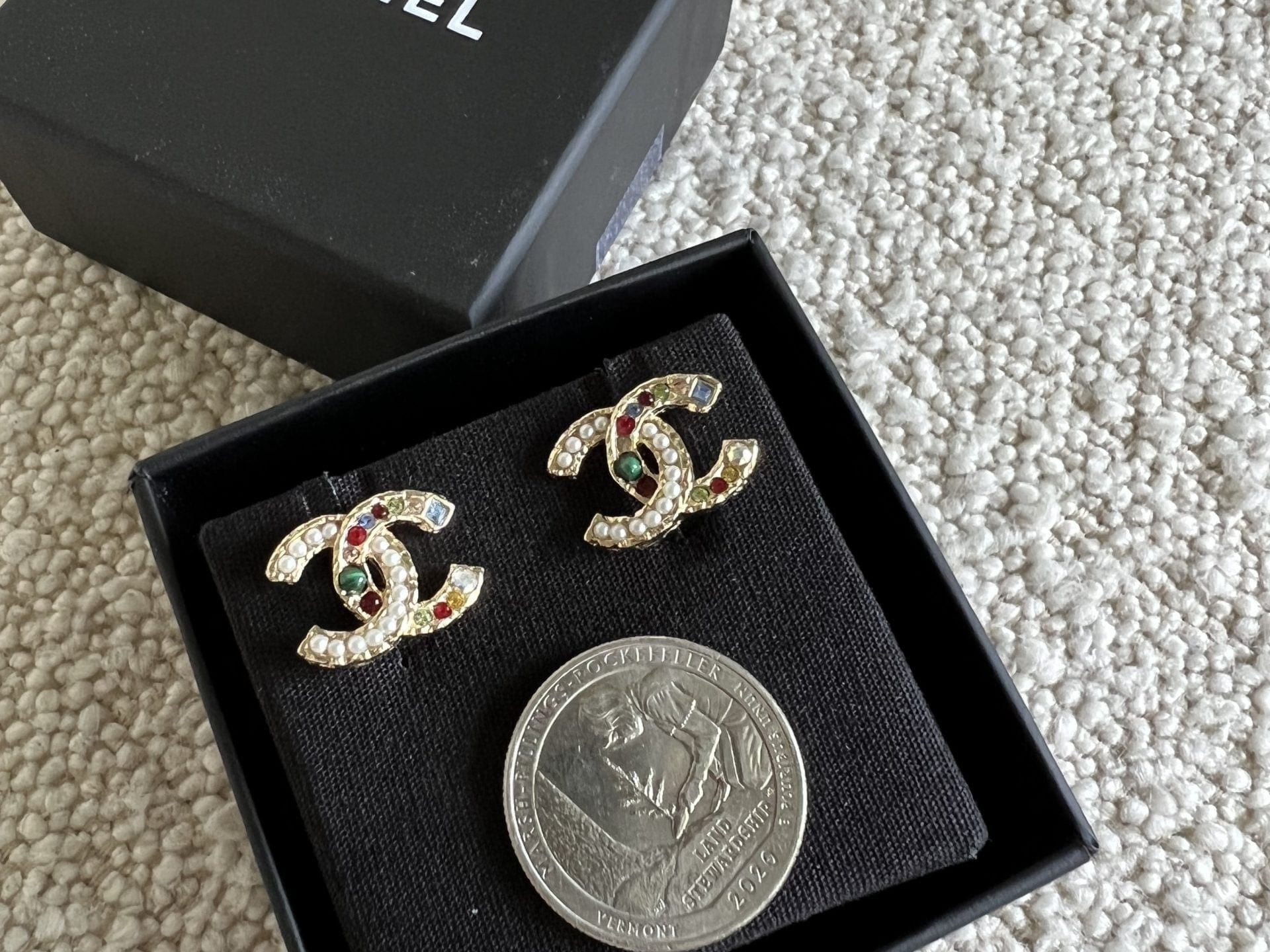 CHANEL Earrings Gold Chanel CC Multicolor/Pearly Earrings - Redeluxe