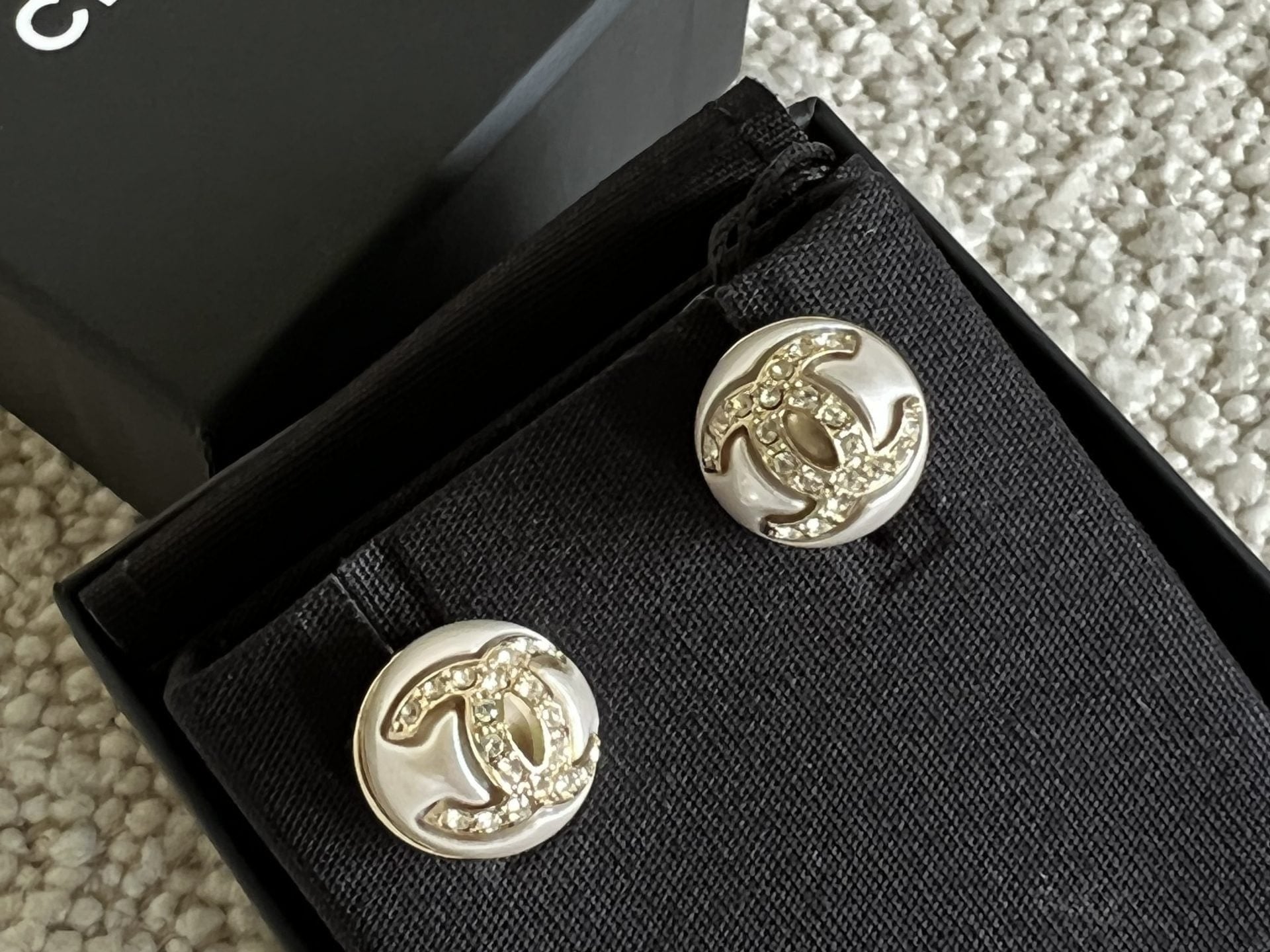 CHANEL Earrings Gold Chanel Round CC Earrings - Redeluxe