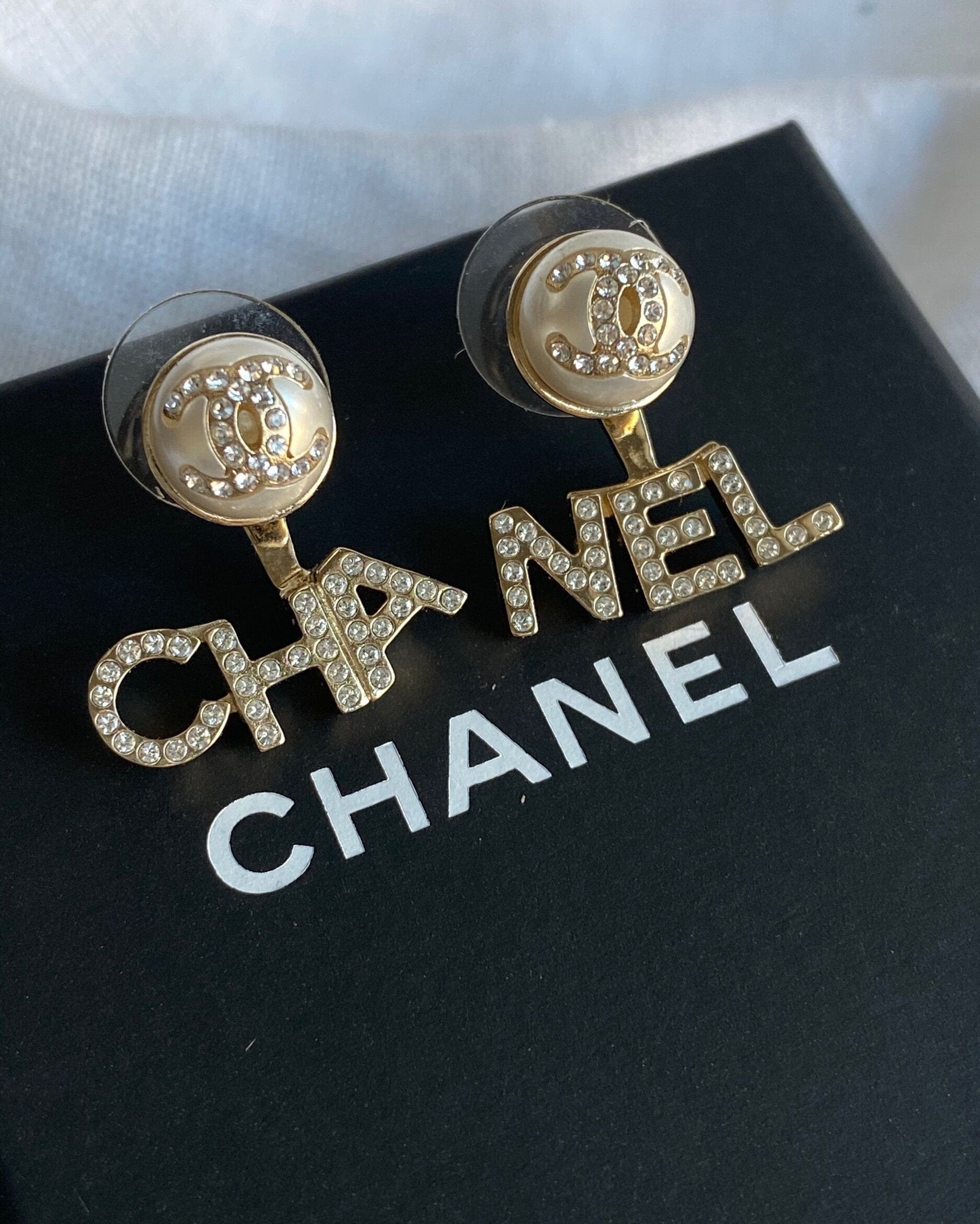 CHANEL Earrings Pearl CHA NEL Light Gold Crystal Earring - Redeluxe