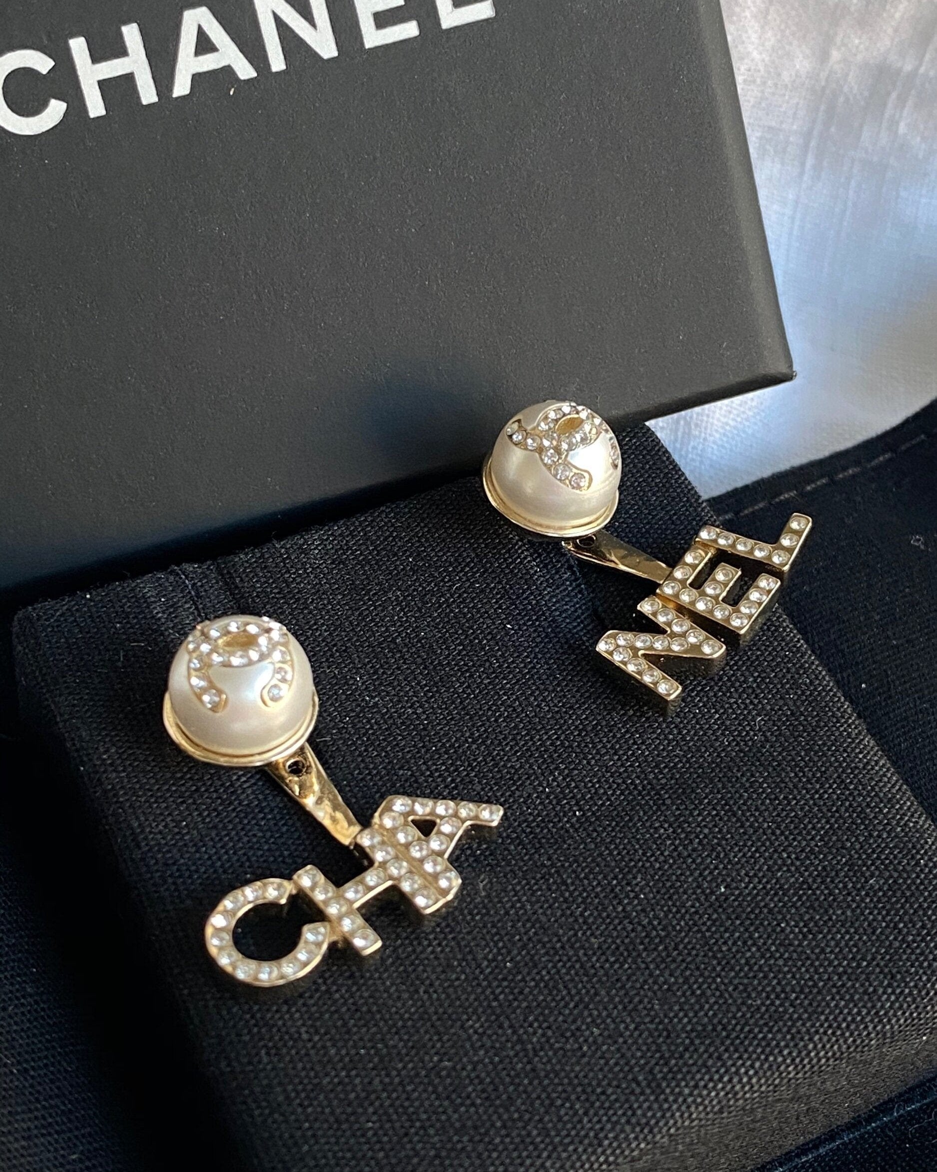 CHANEL Earrings Pearl CHA NEL Light Gold Crystal Earring - Redeluxe