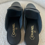 CHANEL Flats Chanel Black Leather CC Pearl Embellished Flat Loafers 40 - Redeluxe