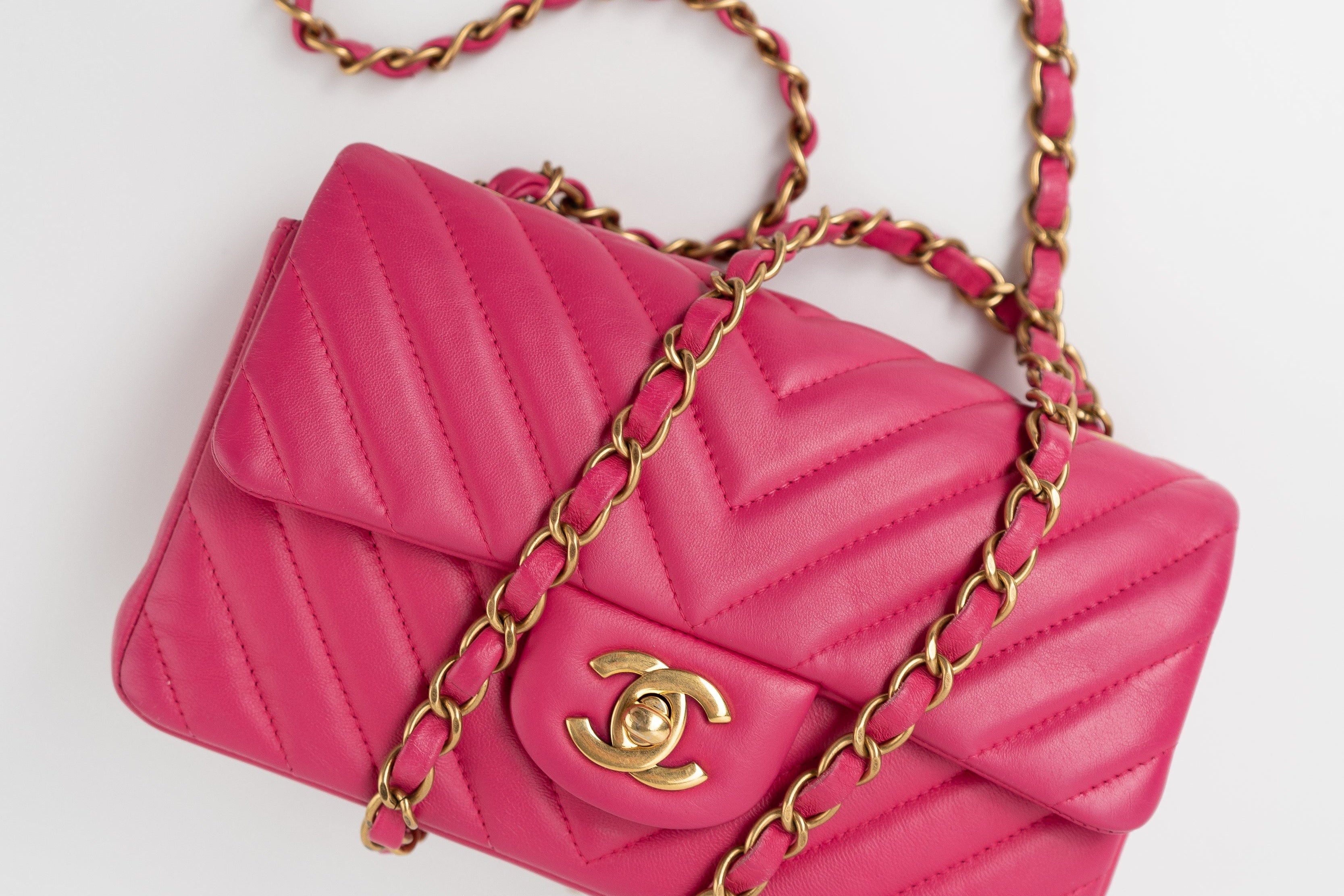 CHANEL Handbag 15s Pink Lambskin Chevron Mini Rectangular Flap Aged Gold Hardware - Redeluxe
