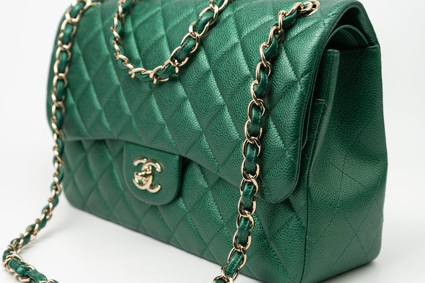 CHANEL Handbag 18S Emerald Green Caviar Quilted Classic Flap Jumbo Light Gold Hardware - Redeluxe