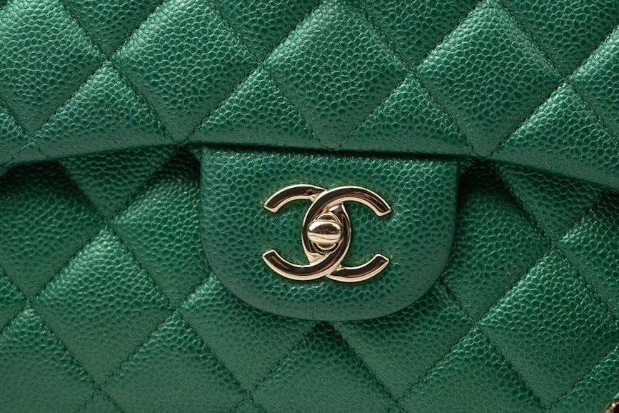CHANEL Handbag 18S Emerald Green Caviar Quilted Classic Flap Jumbo Light Gold Hardware - Redeluxe
