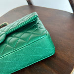 CHANEL Handbag 18S Emerald Green Caviar Quilted Classic Flap Medium Light Gold Hardware - Redeluxe