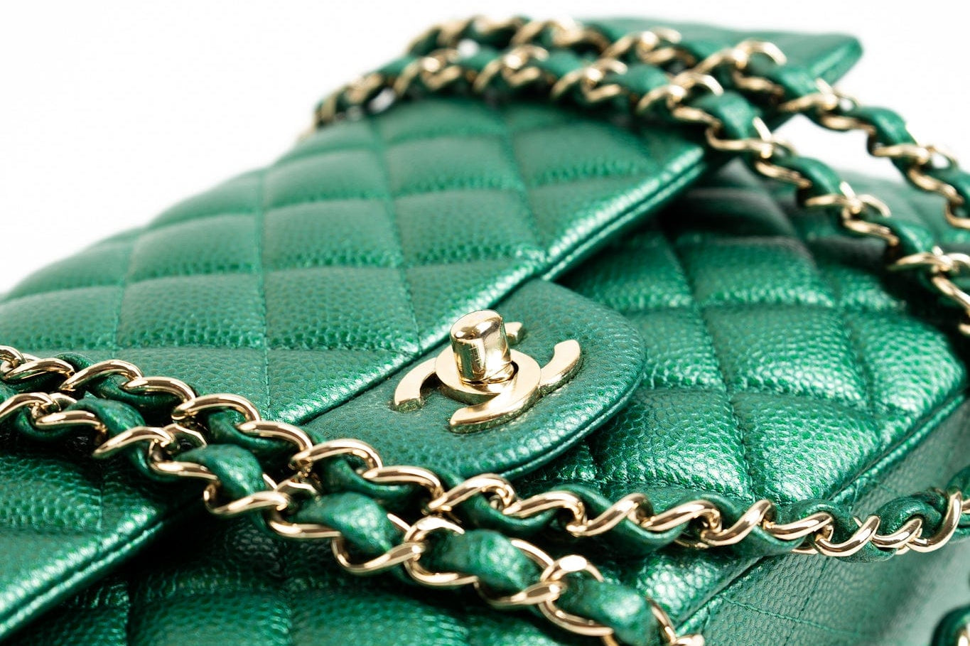 CHANEL Handbag 18S Emerald Green Caviar Quilted Classic Flap Medium Light Gold Hardware - Redeluxe