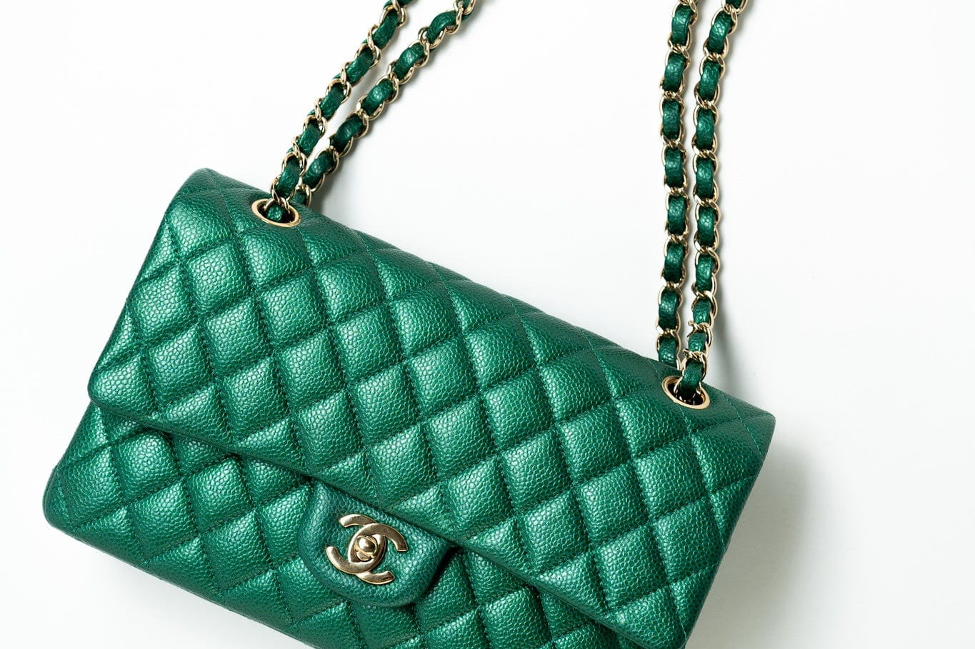 CHANEL Handbag 18S Emerald Green Caviar Quilted Classic Flap Medium Light Gold Hardware - Redeluxe