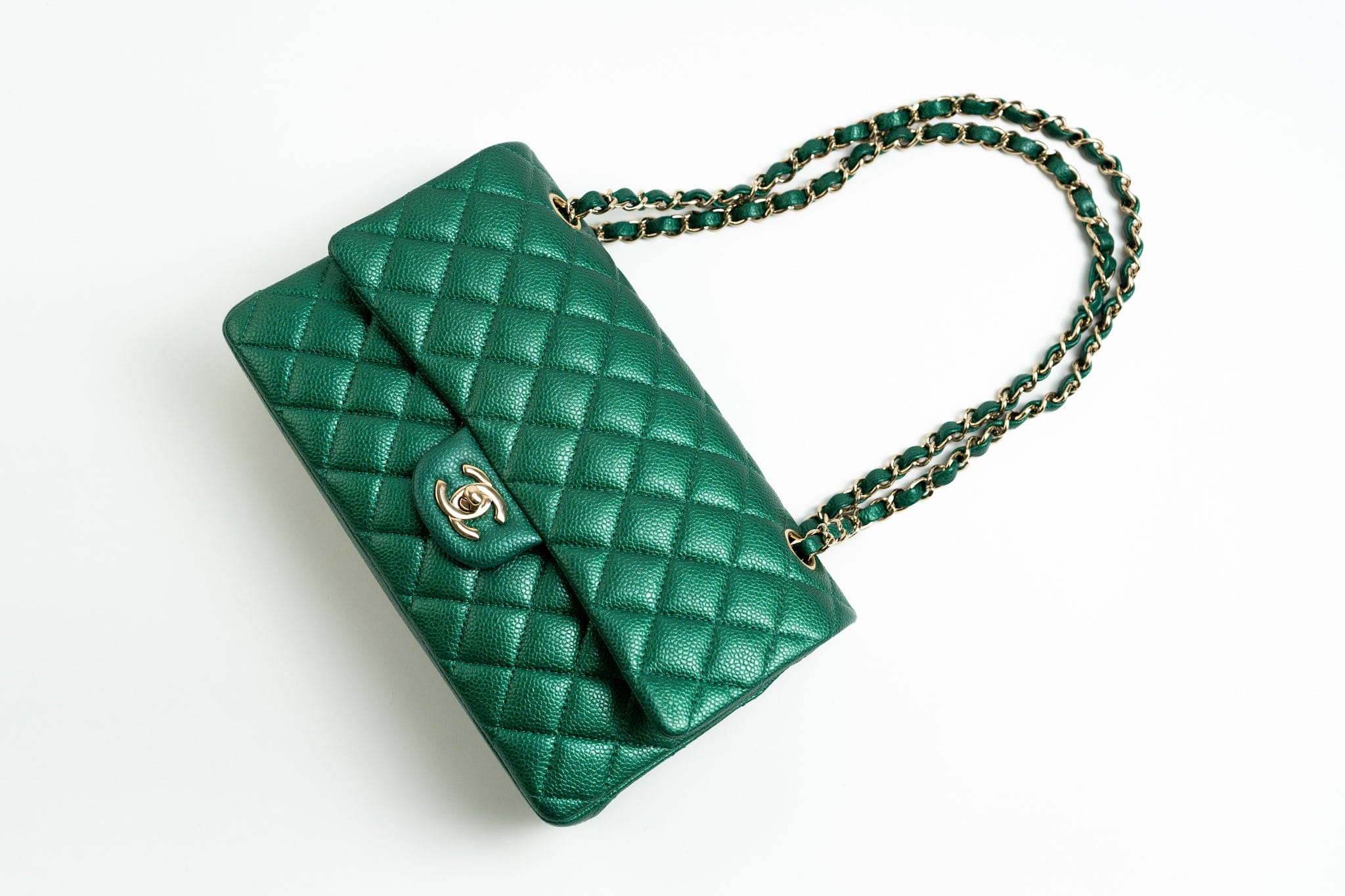 CHANEL Handbag 18S Emerald Green Caviar Quilted Classic Flap Medium Light Gold Hardware - Redeluxe