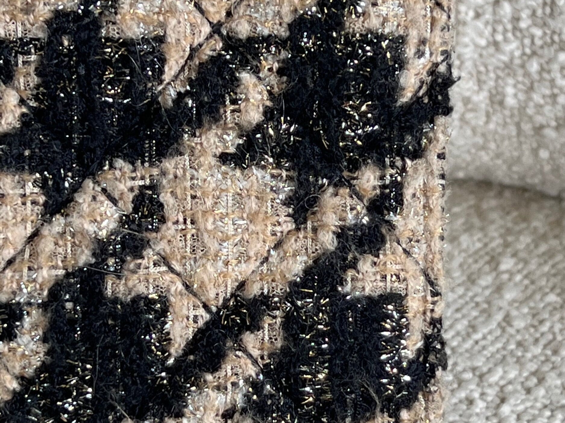 CHANEL Handbag 19K Beige and Black Houndstooth Tweed WOC - Redeluxe