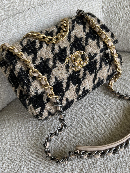 19K Houndstooth 19 Flap Beige/Black Small MHW – REDELUXE