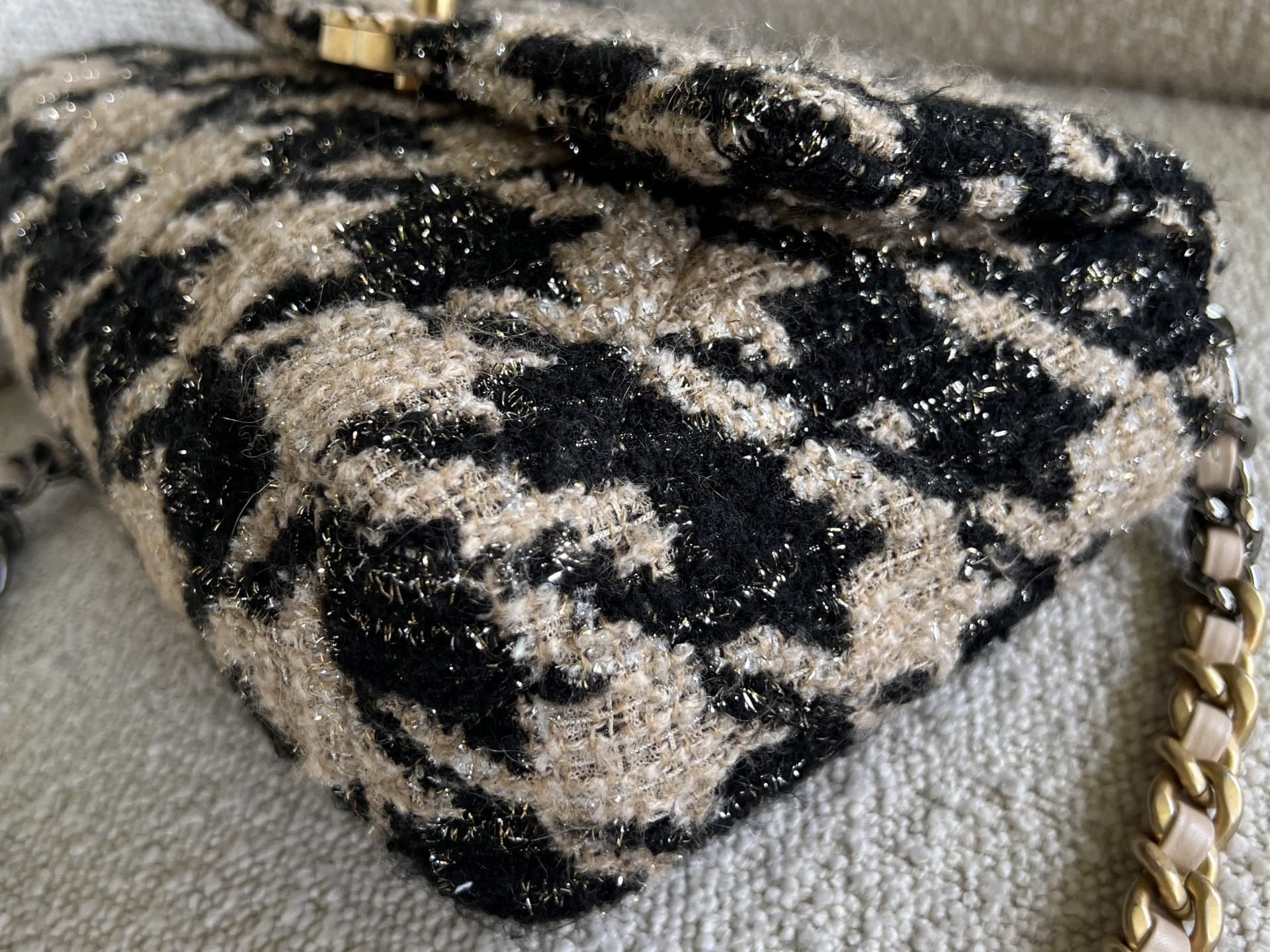 CHANEL Handbag 19K Houndstooth 19 Flap Beige/Black Small MHW - Redeluxe