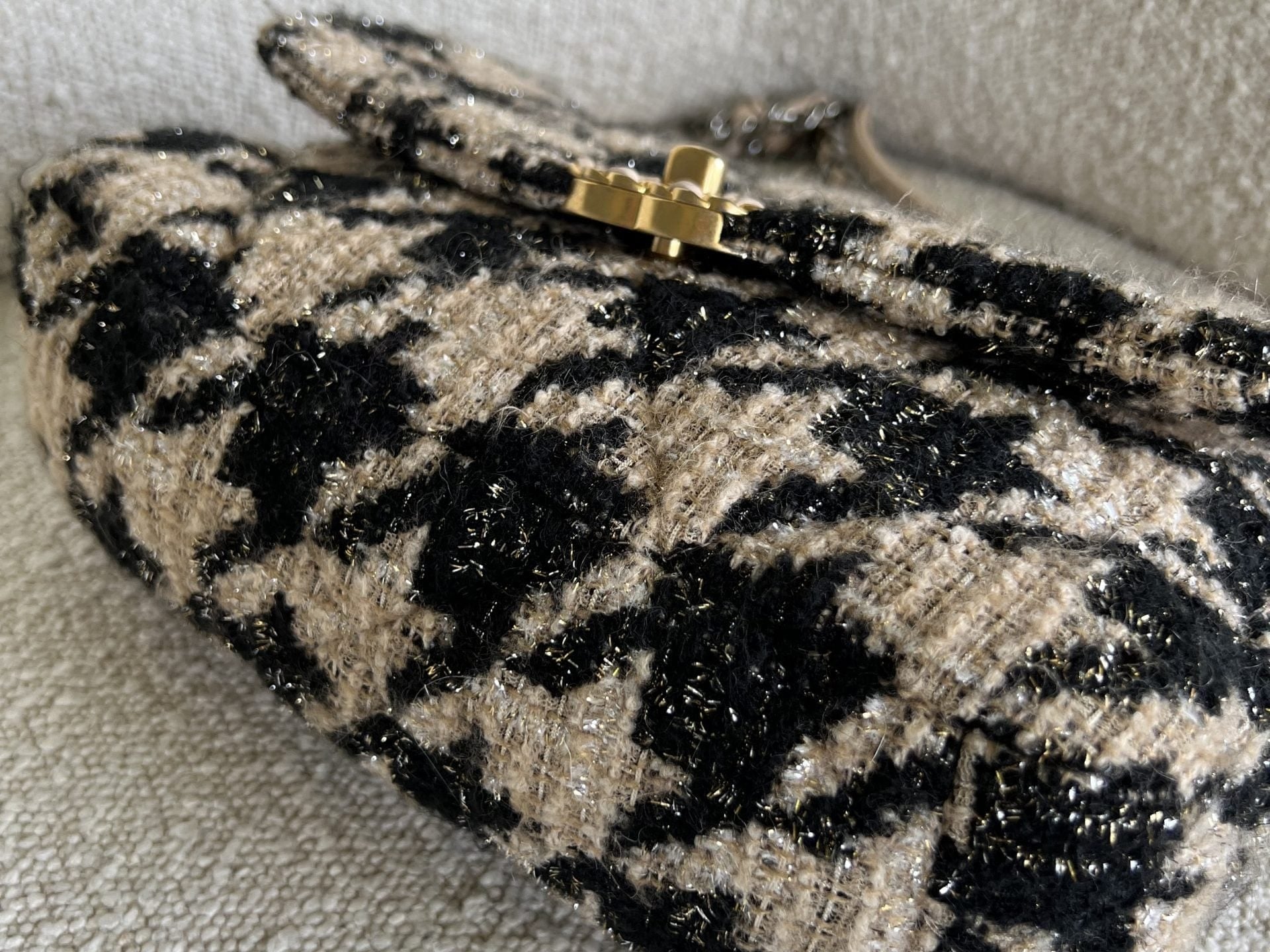 CHANEL Handbag 19K Houndstooth 19 Flap Beige/Black Small MHW - Redeluxe