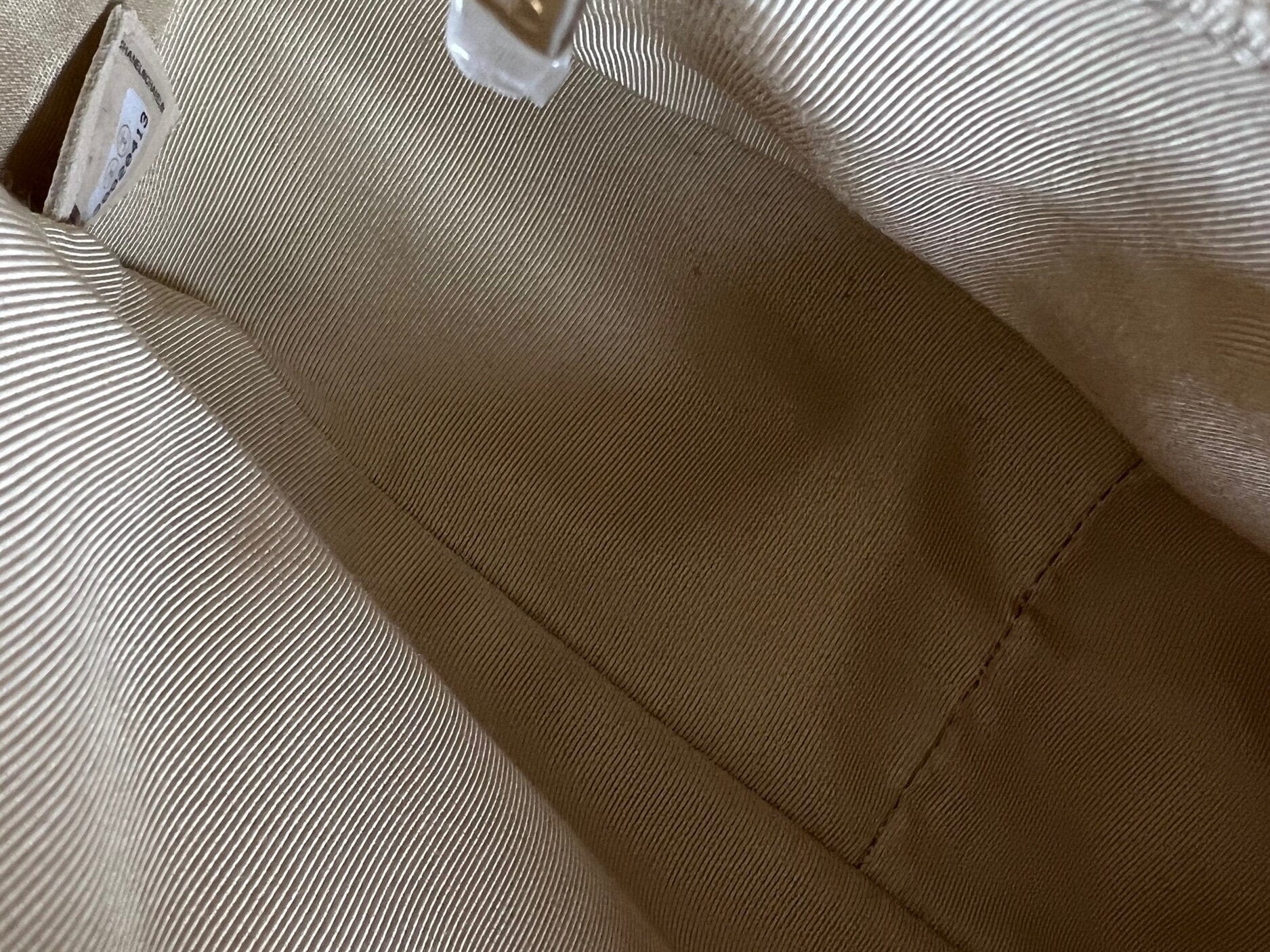 CHANEL Handbag 20A Small Beige Goatskin 19 Flap Mixed Hardware - Redeluxe