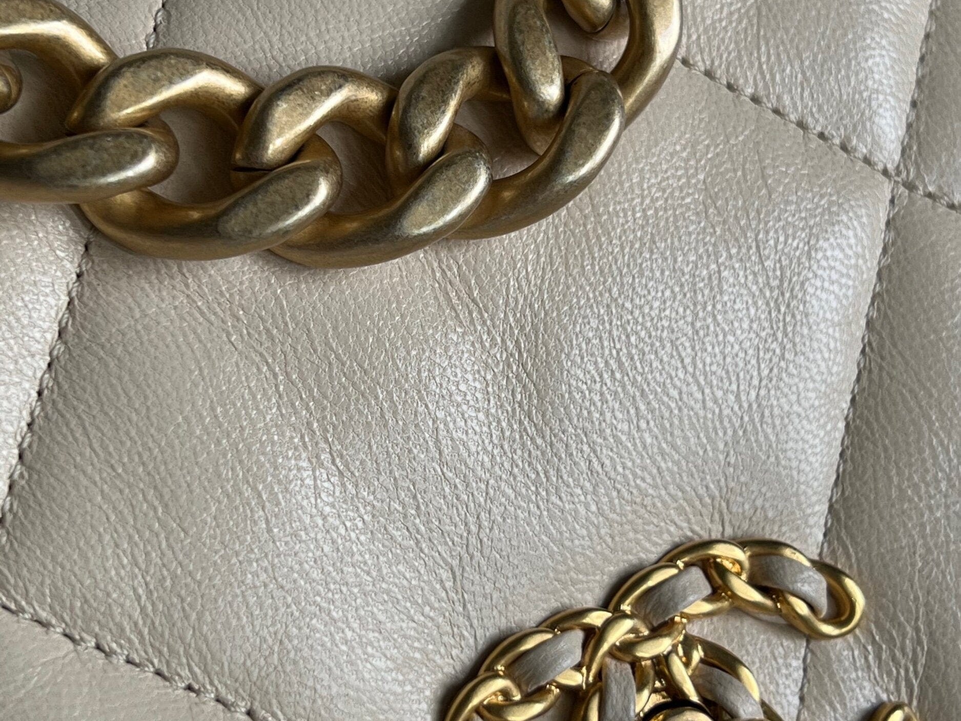 CHANEL Handbag 20A Small Beige Goatskin 19 Flap Mixed Hardware - Redeluxe