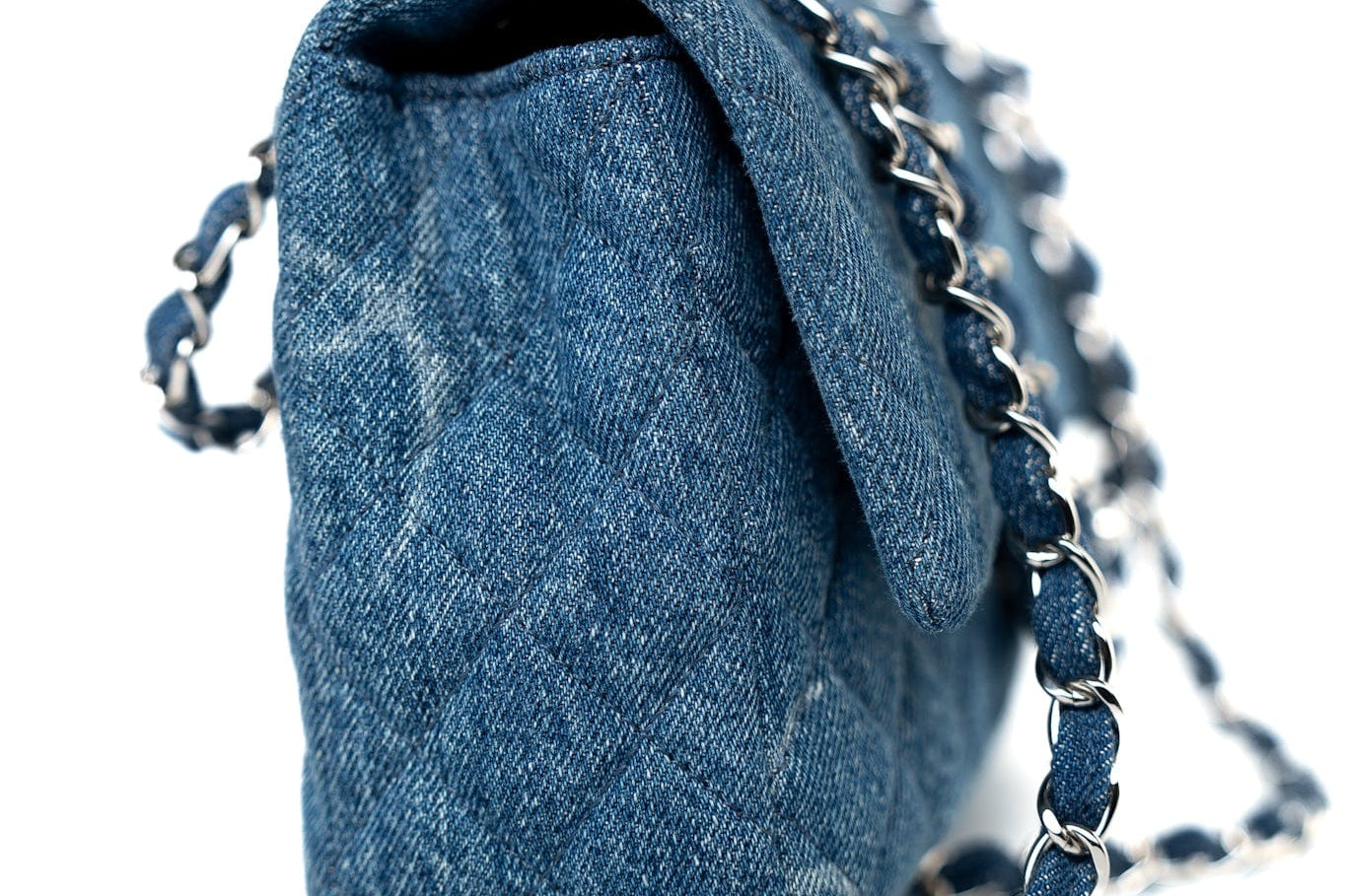CHANEL Handbag 20B Denim Quilted Single Flap Medium Silver Hardware - Redeluxe