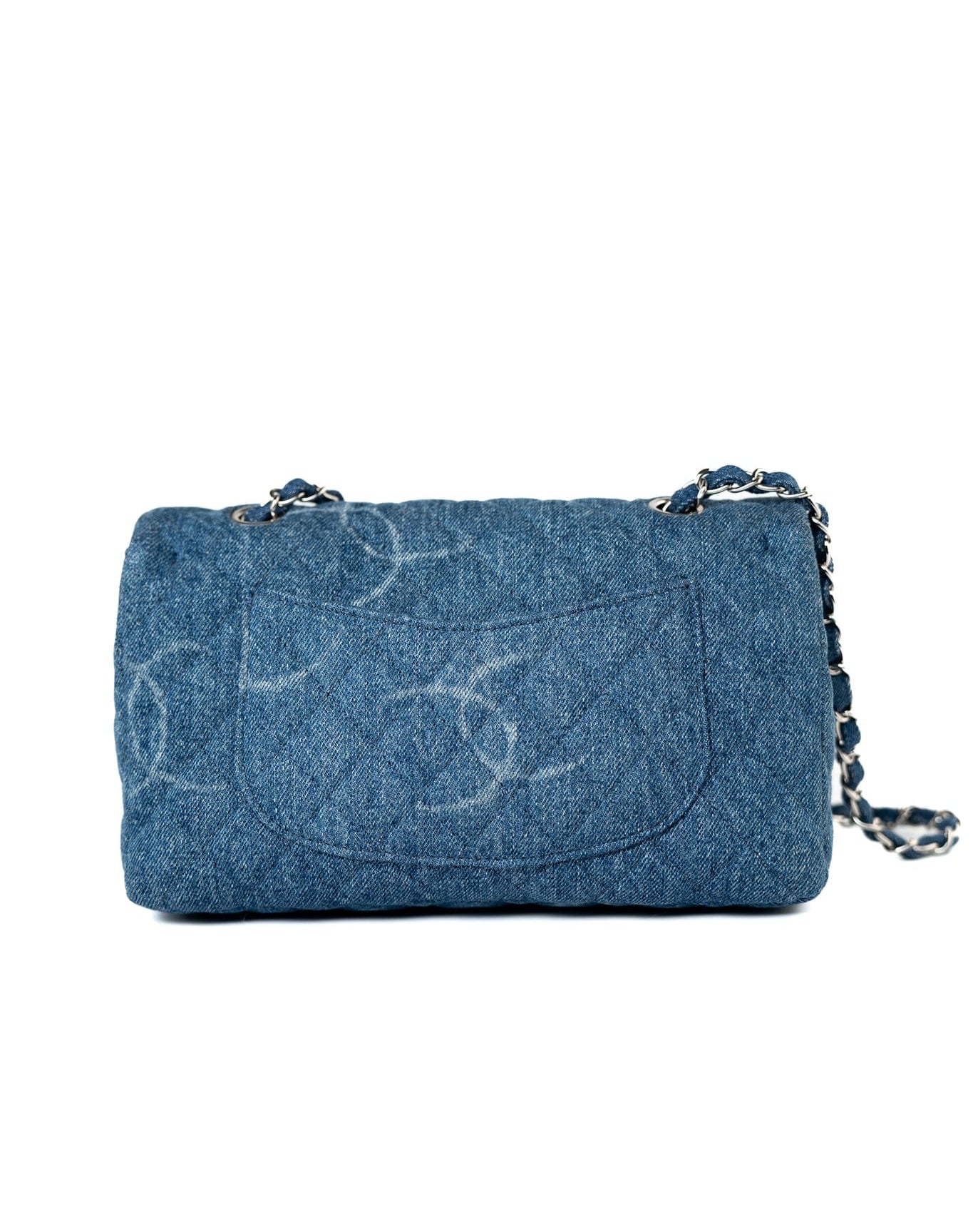 CHANEL Handbag 20B Denim Quilted Single Flap Medium Silver Hardware - Redeluxe