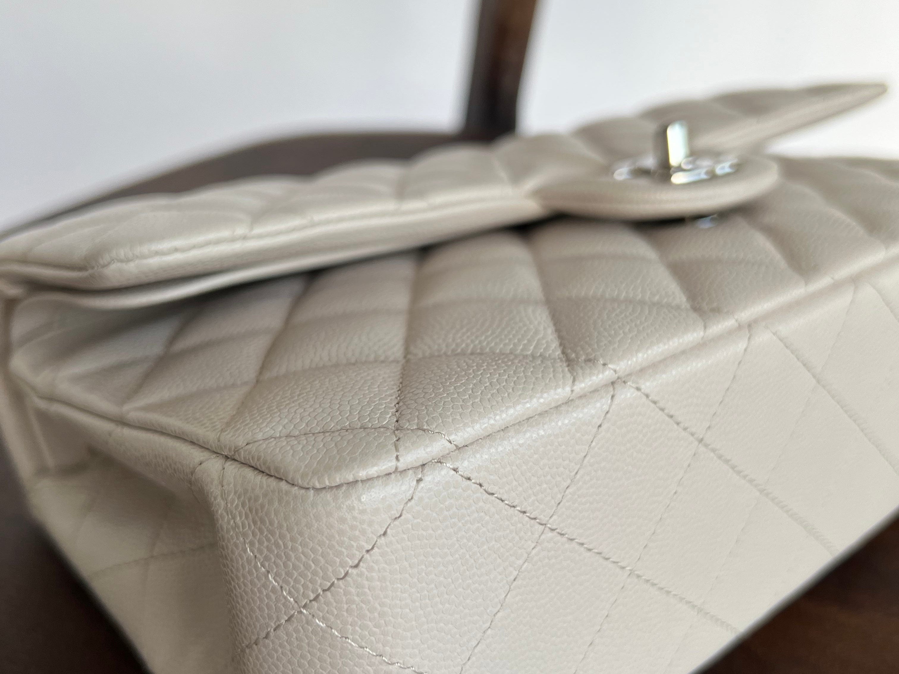 CHANEL Handbag 20B Ivory Caviar Quilted Classic Flap Medium Silver Hardware - Redeluxe
