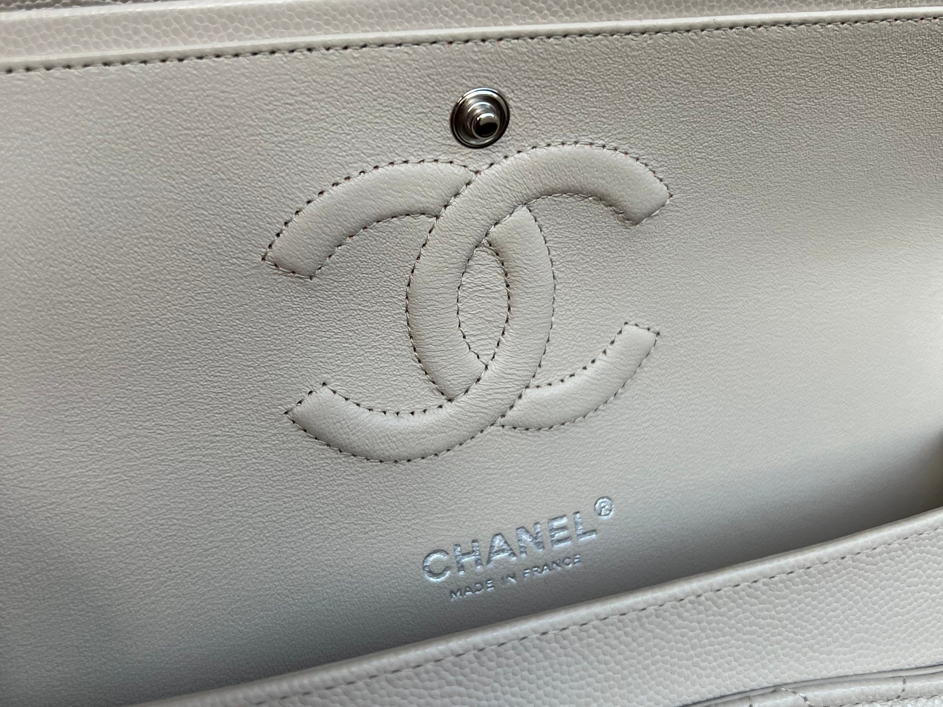 CHANEL Handbag 20B Ivory Caviar Quilted Classic Flap Medium Silver Hardware - Redeluxe