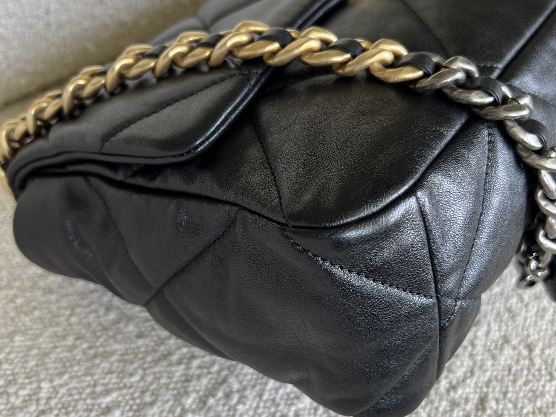 CHANEL Handbag 20C Black Lambskin Quilted 19 Flap Medium/Large Mixed Hardware - Redeluxe