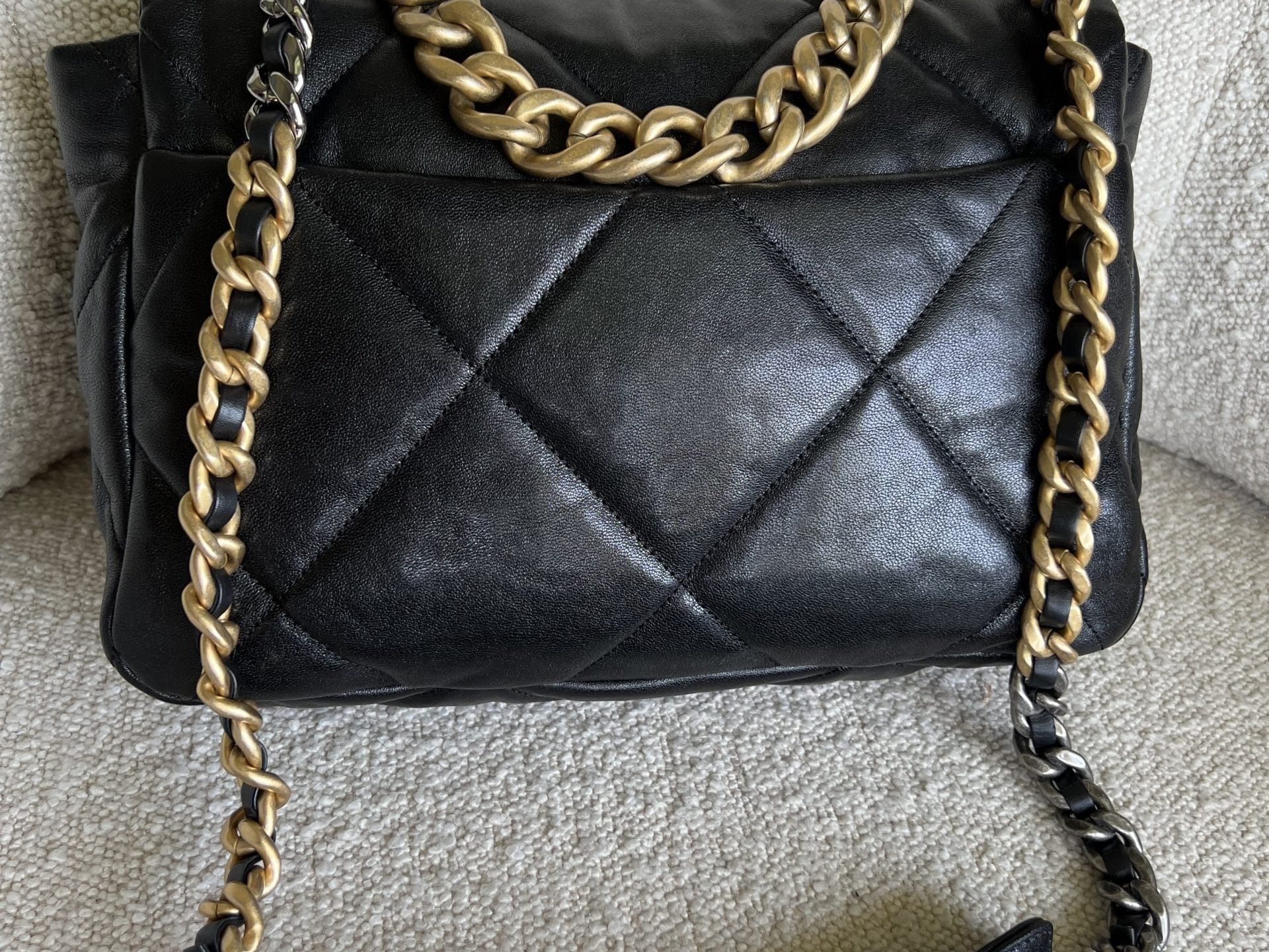 CHANEL Handbag 20C Black Lambskin Quilted 19 Flap Medium/Large Mixed Hardware - Redeluxe