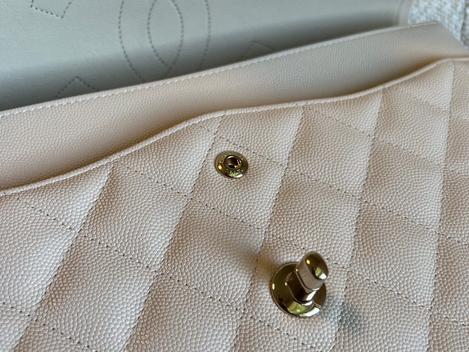 CHANEL Handbag 20C Light Beige Caviar Quilted Jumbo Classic Flap LGHW - Redeluxe