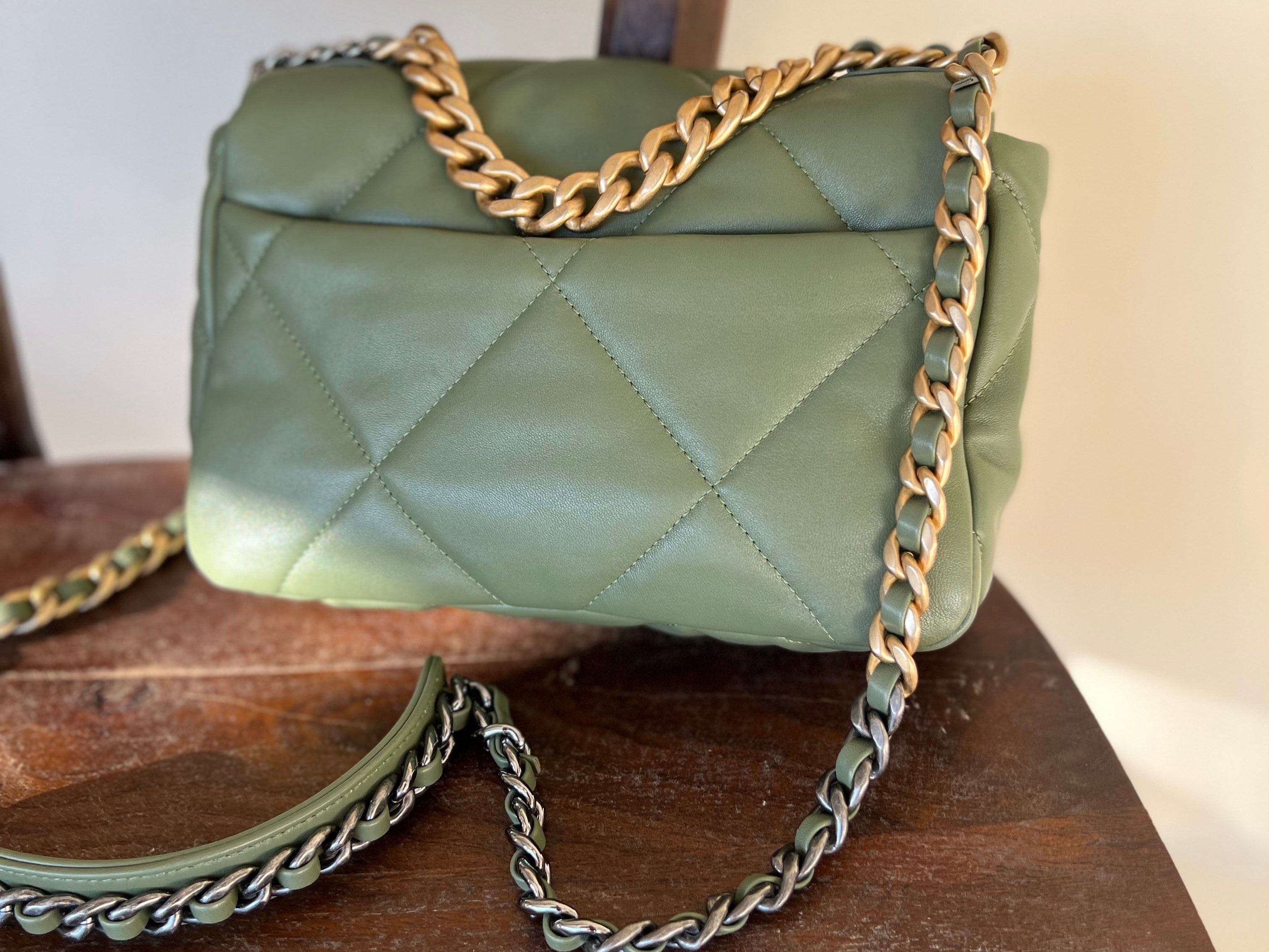 CHANEL Handbag 21B Military Green Lambskin Quilted 19 Flap Small Mixed Hardware - Redeluxe