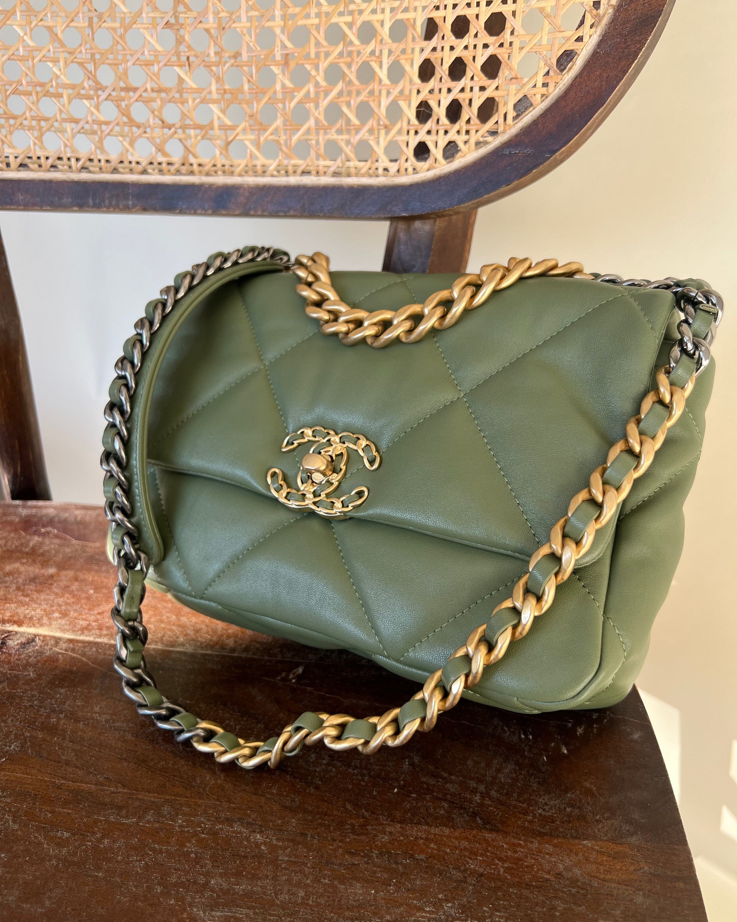 CHANEL Handbag 21B Military Green Lambskin Quilted 19 Flap Small Mixed Hardware - Redeluxe