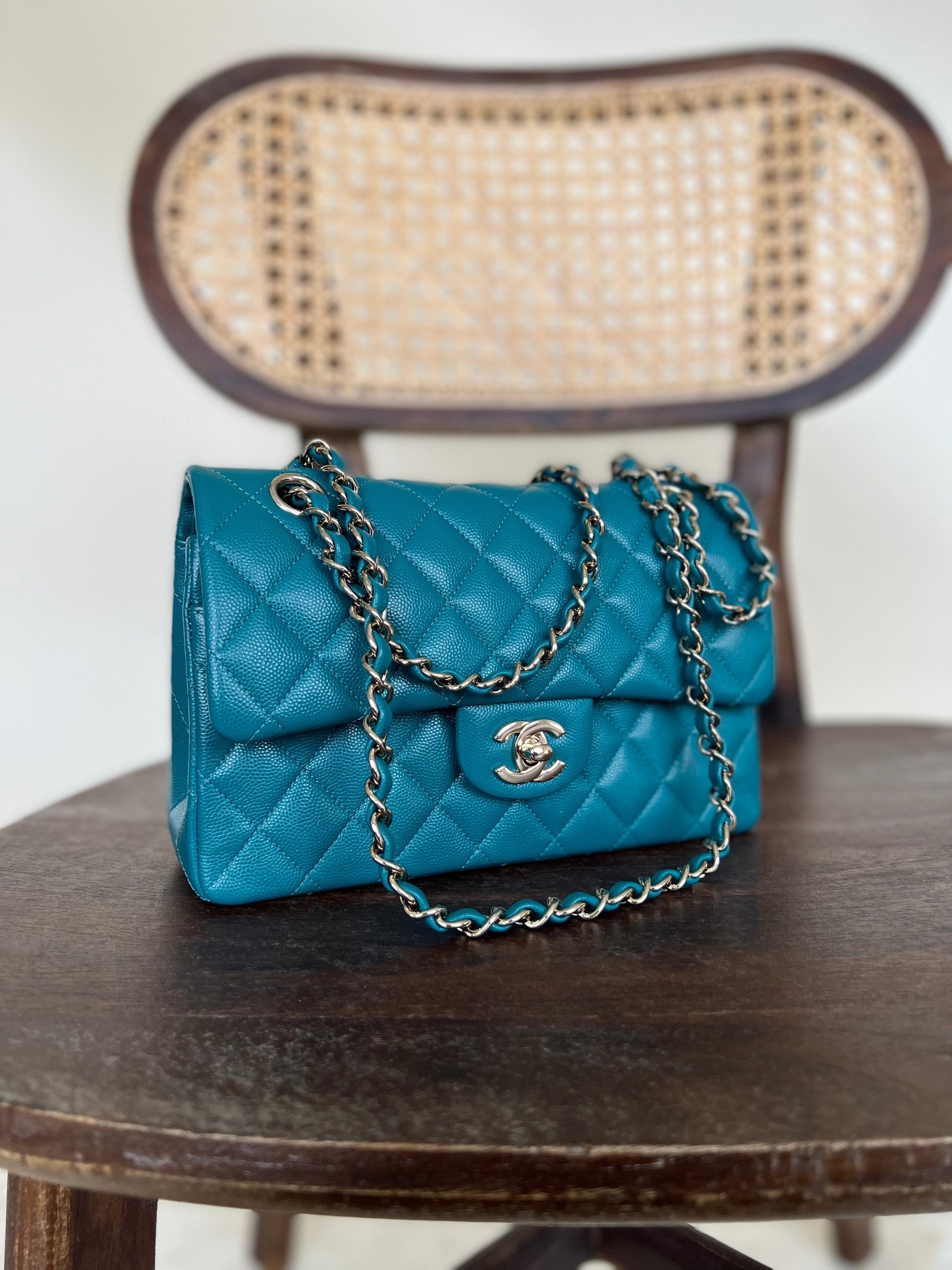 chanel-handbag-21c-dark-teal-