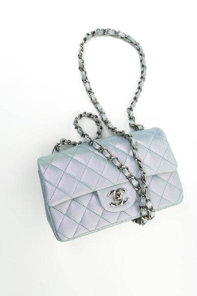 chanel-handbag-21k-iridescent-