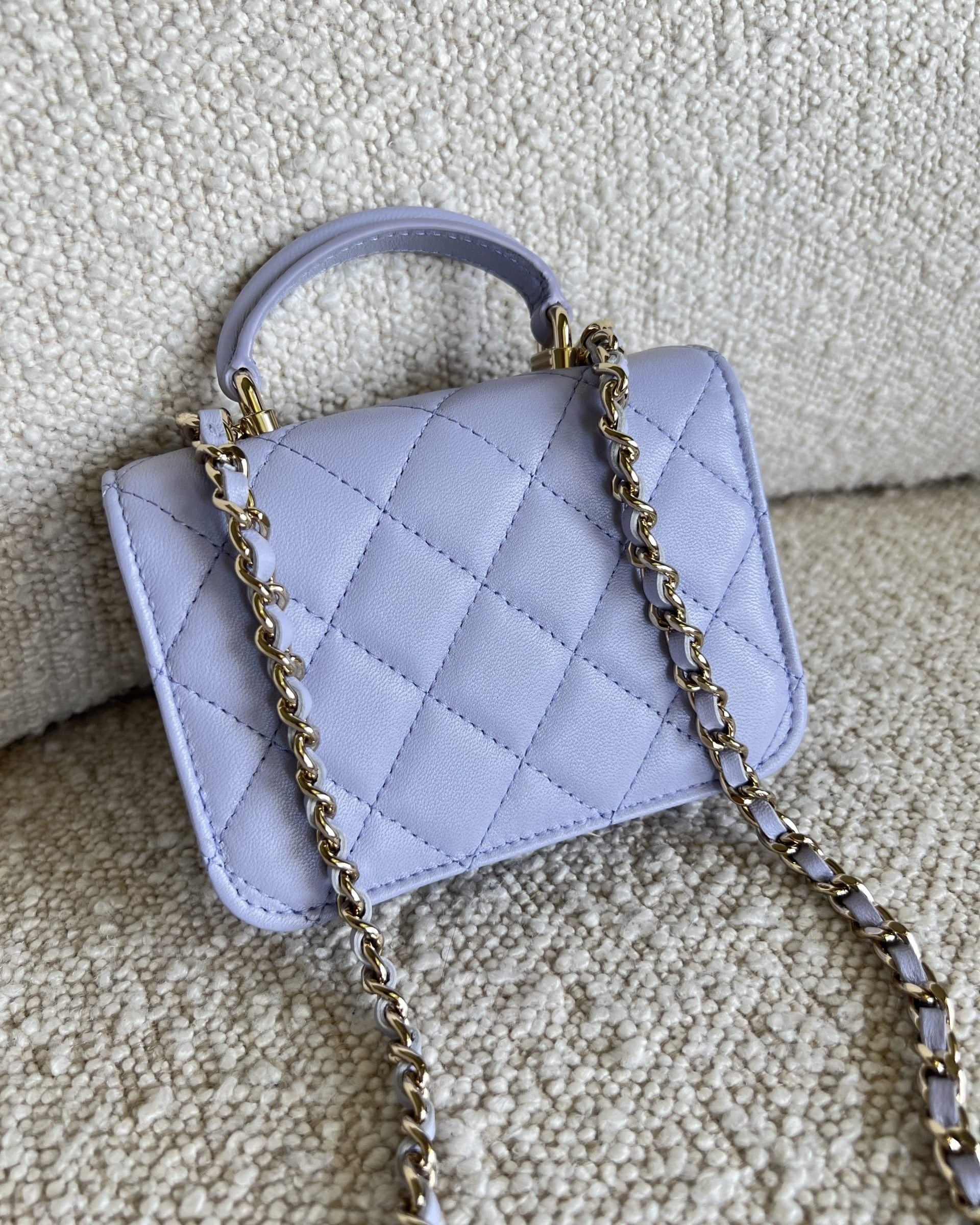 CHANEL Handbag 21K Lavender Lambskin Quilted Micro Coin Purse with Chain LGHW - Redeluxe