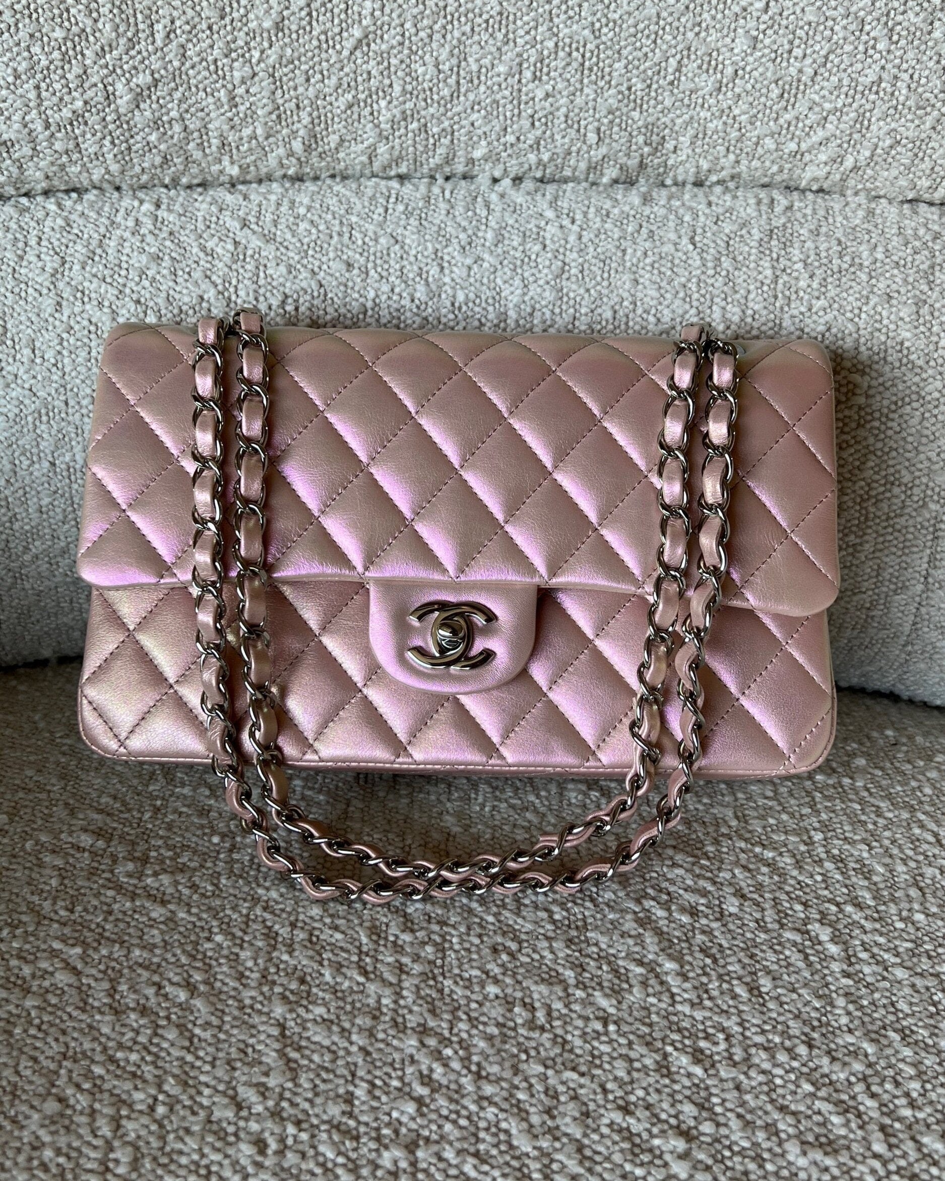 CHANEL Handbag 21K Medium Pink Iridescent Lambskin Quilted Classic Flap SHW - Redeluxe