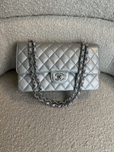 CHANEL カタログ２冊 CHANEL カタログ アート・デザイン・音楽