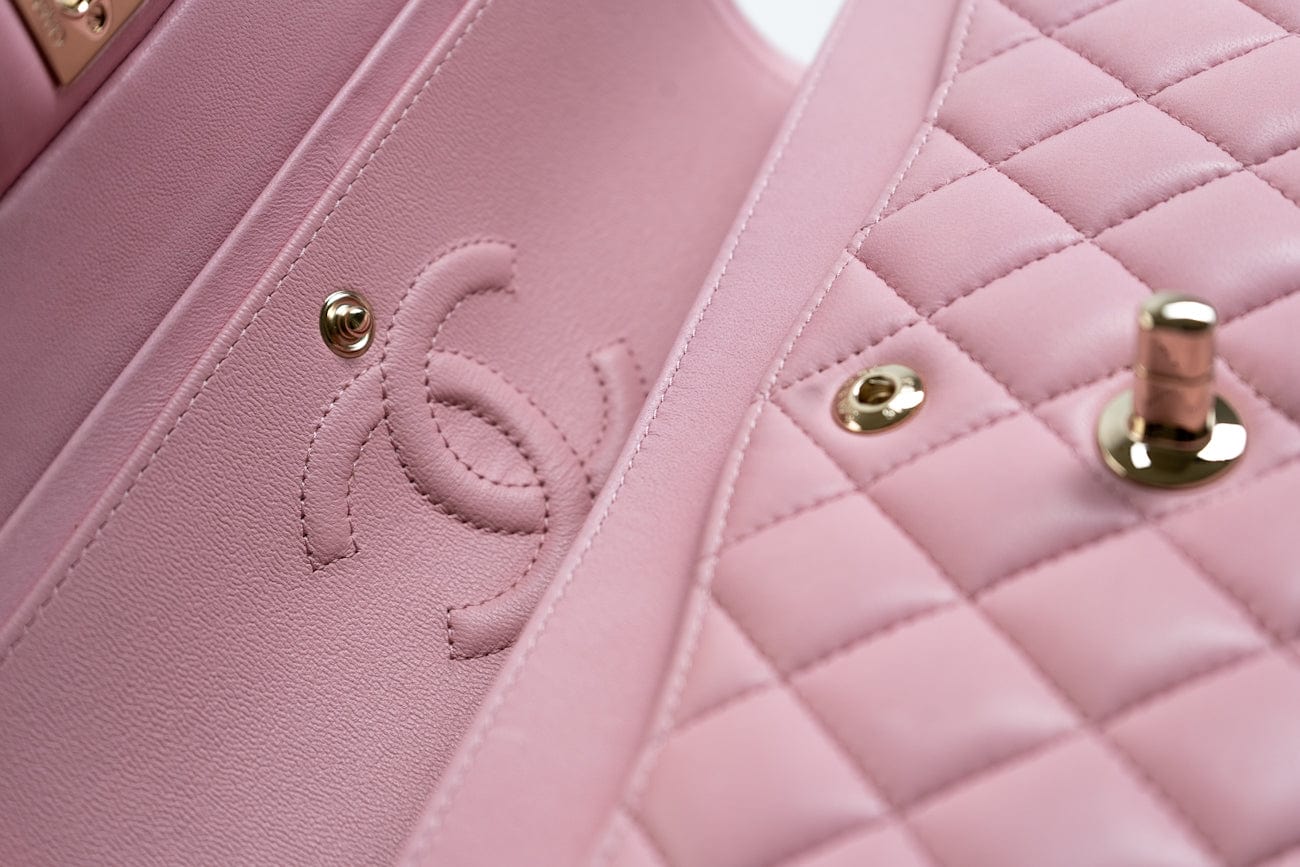 CHANEL Handbag 21S Light Pink Lambskin Quilted Classic Flap Small - Redeluxe