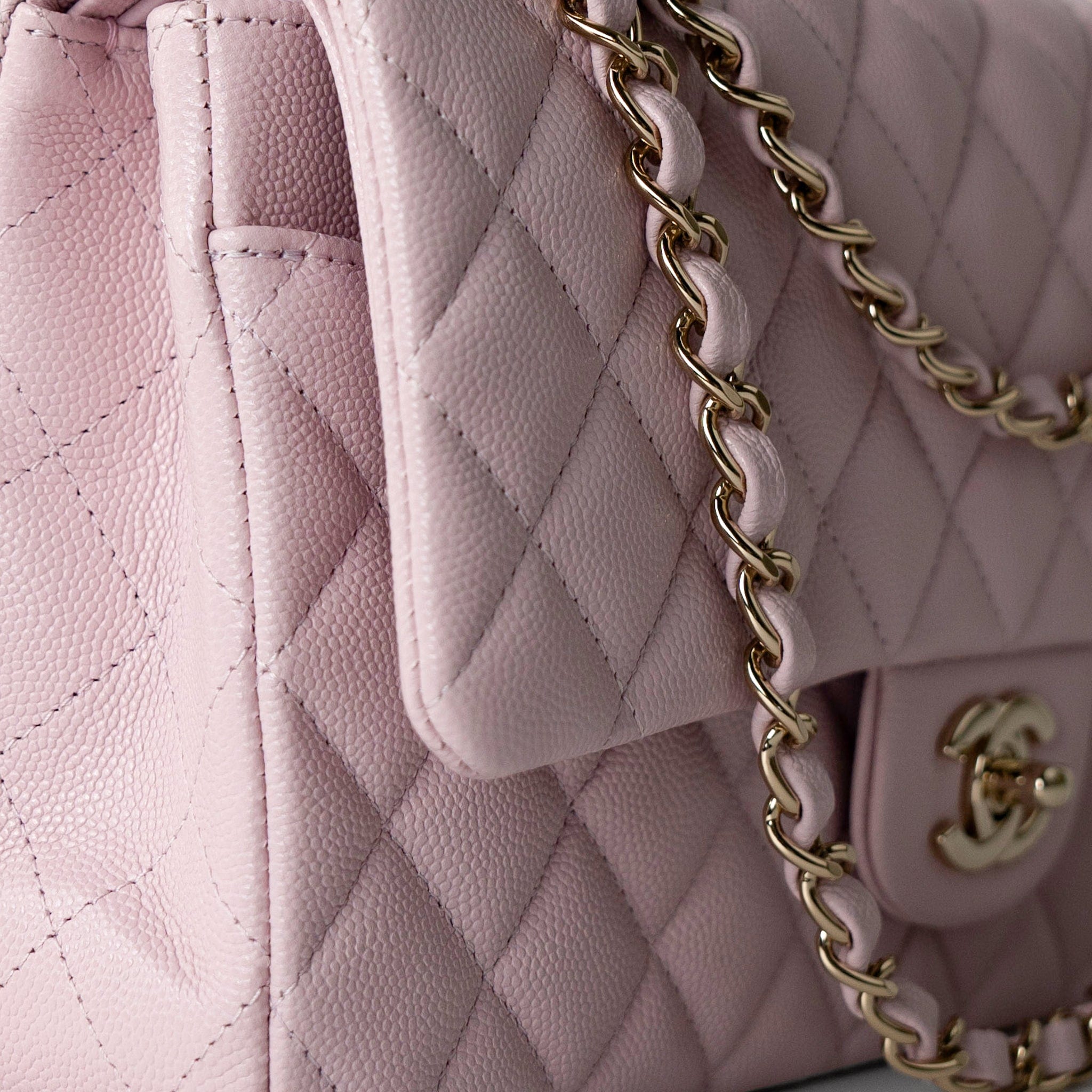 CHANEL Handbag 21S Pink Clair Caviar Classic Flap Quilted Medium LGHW - Redeluxe