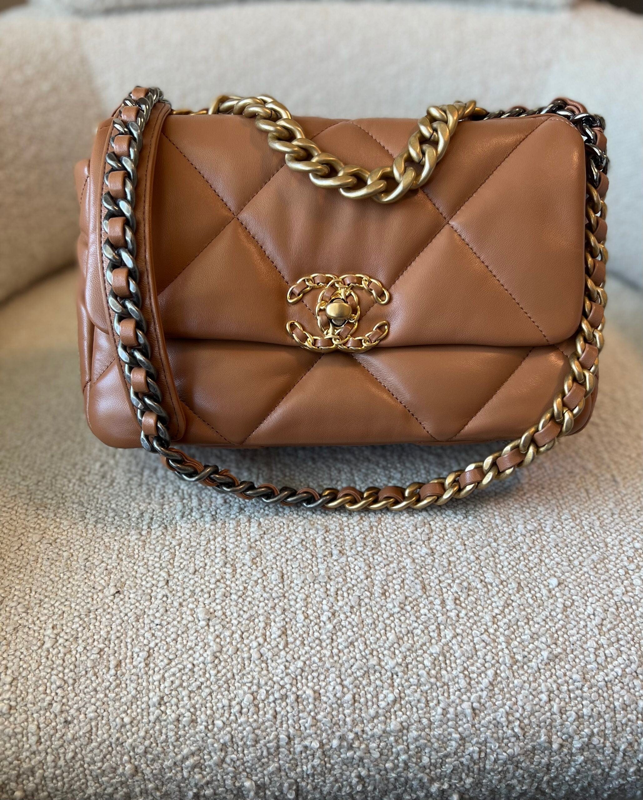 CHANEL Handbag 22A Caramel/Light Brown Lambskin Quilted 19 Flap Small Mixed Hardware - Redeluxe
