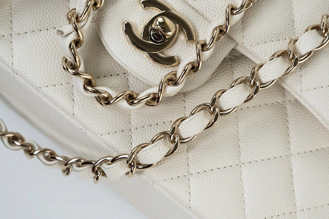 CHANEL Handbag 22C White Caviar Quilted Classic Flap Small Light Gold Hardware - Redeluxe