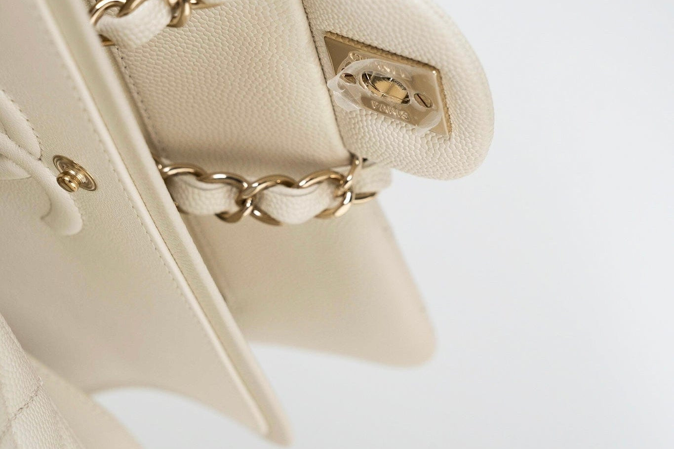 CHANEL Handbag 22C White Caviar Quilted Classic Flap Small Light Gold Hardware - Redeluxe
