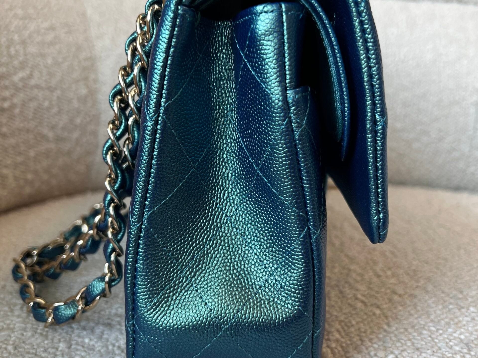 CHANEL Handbag 22P Iridescent Green Caviar Quilted Classic Flap Medium Light Gold Hardware - Redeluxe
