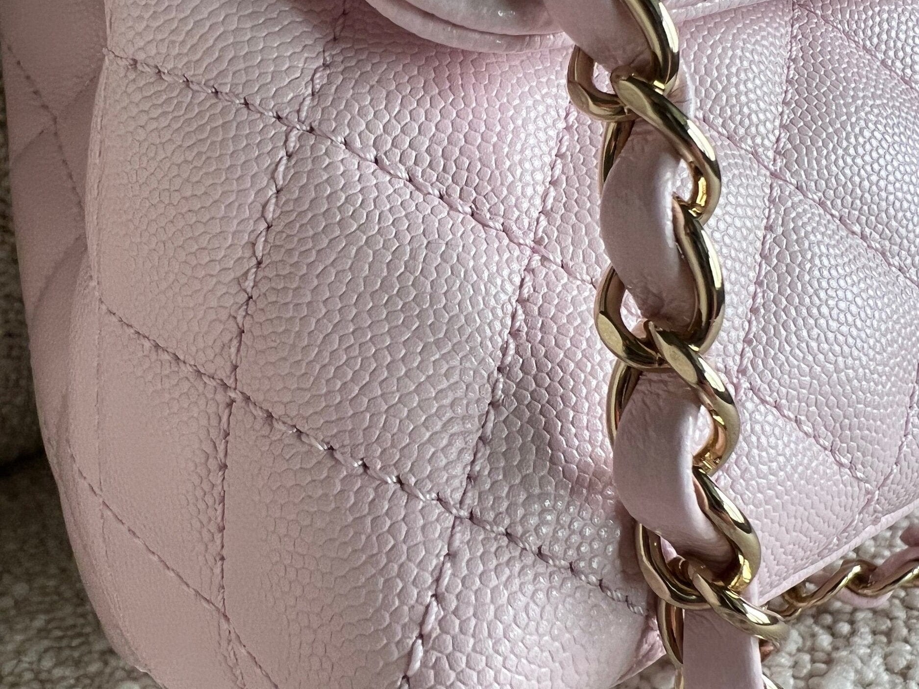CHANEL Handbag 22P Light Pink Caviar Quilted Coco Handle Medium LGHW - Redeluxe