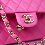 CHANEL Handbag 22P Pink Caviar Quilted Classic Flap Medium Light Gold Hardware - Redeluxe