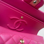 CHANEL Handbag 22P Pink Caviar Quilted Classic Flap Medium Light Gold Hardware - Redeluxe