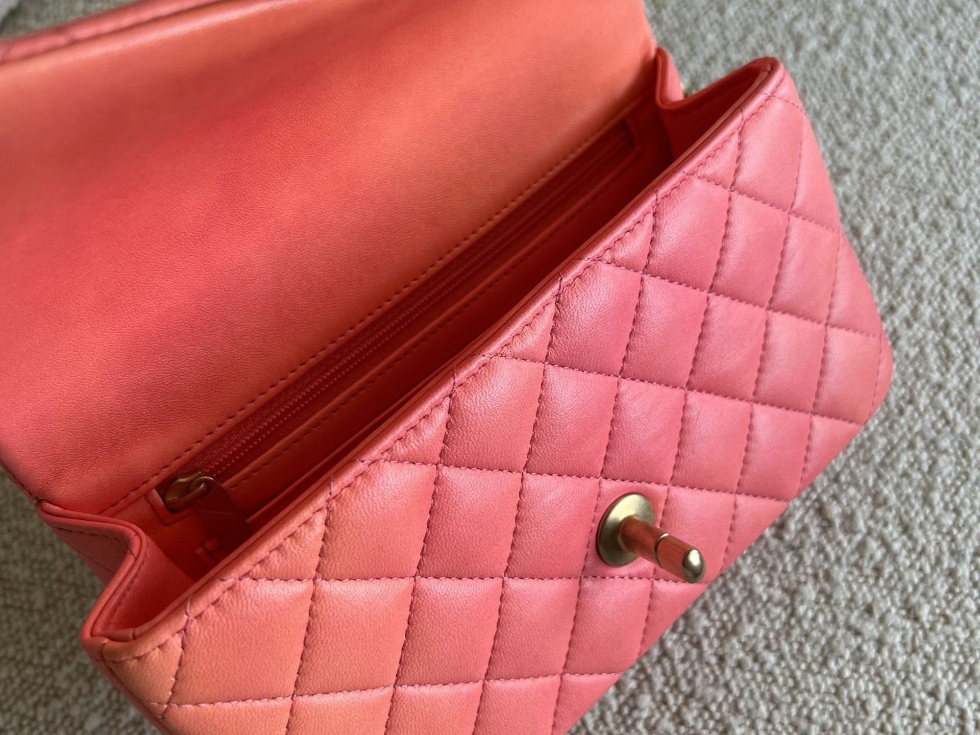 CHANEL Handbag 22P Pink/Orange Mini Lambskin Quilted with Top handle Rectangular LGHW - Redeluxe