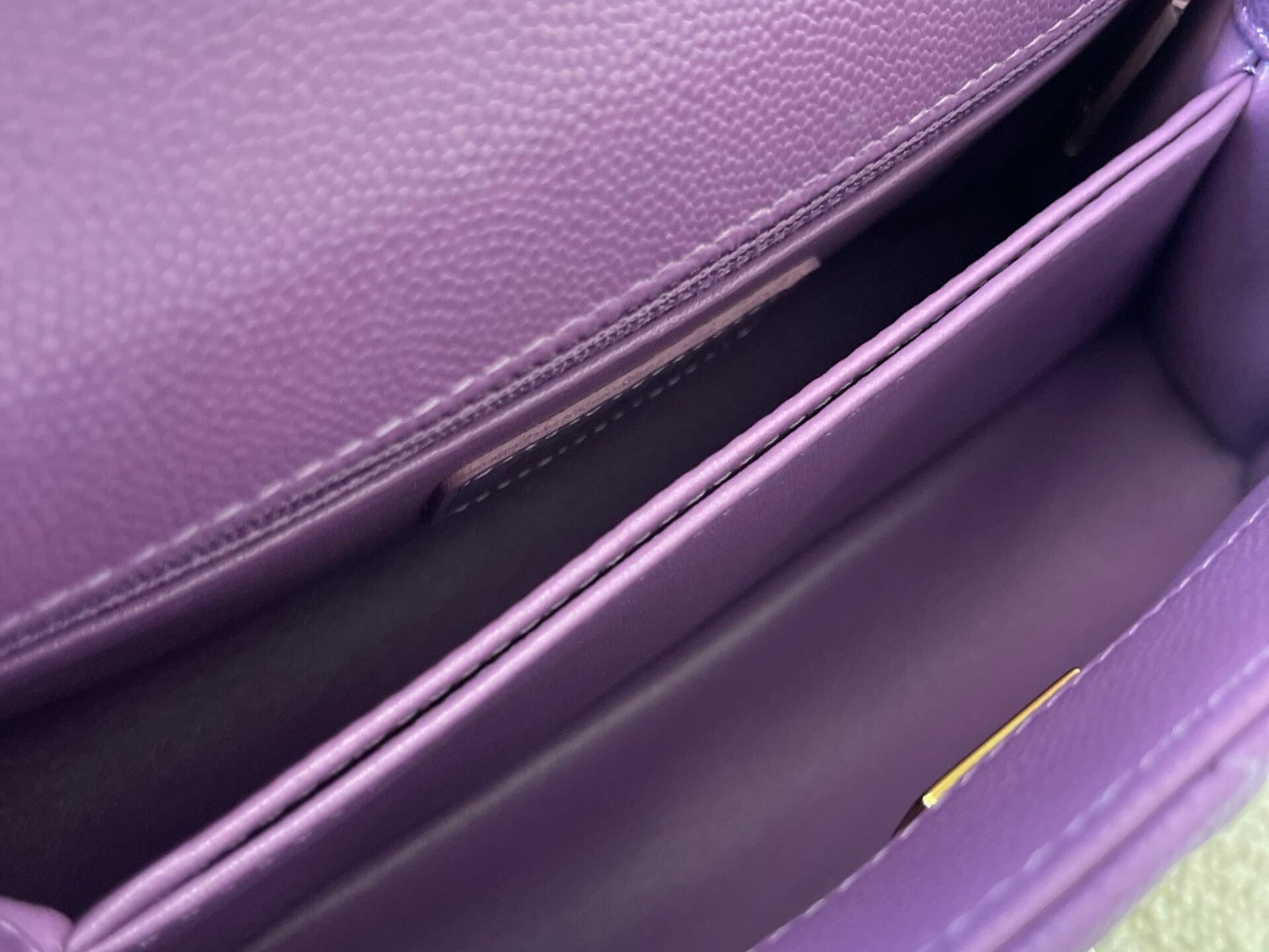 CHANEL Handbag 22P Violet Caviar Coco Handle Small LGHW - Redeluxe