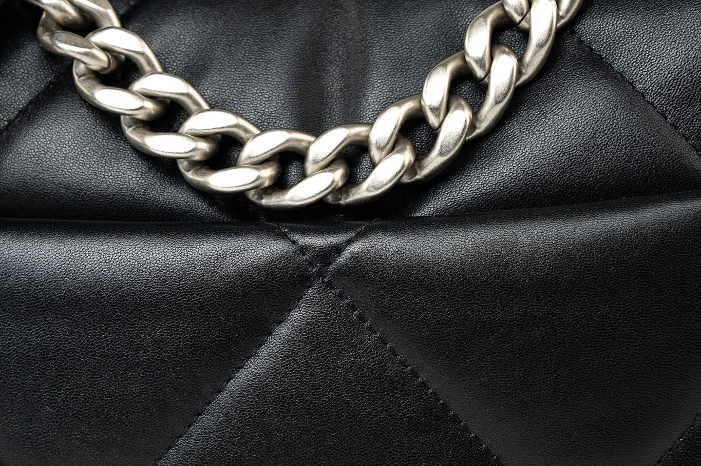 CHANEL Handbag 22S Black Lambskin Quilted 19 Flap Small Mixed Reverse Hardware - Redeluxe