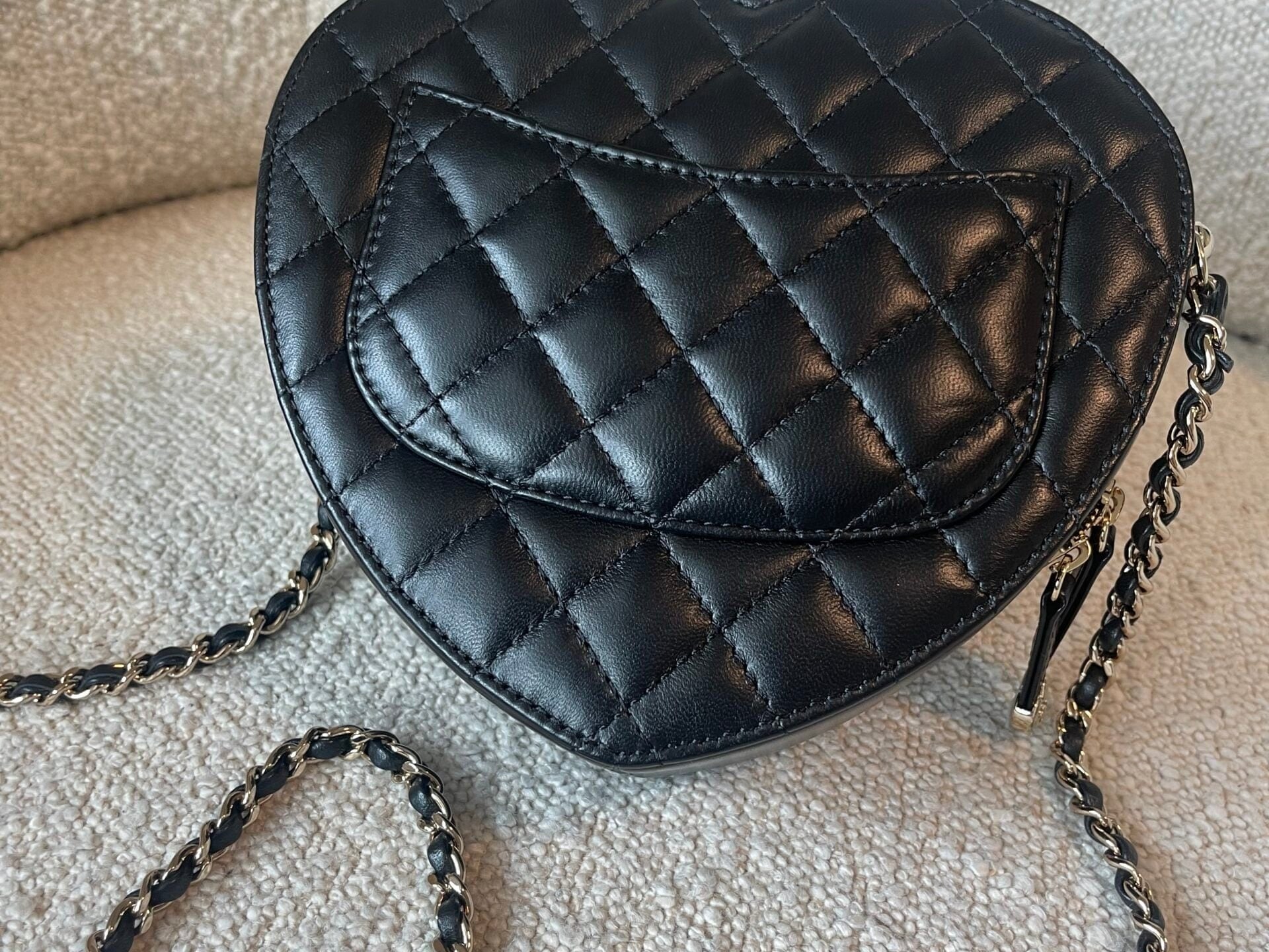 CHANEL Handbag 22S CC In Love Black Lambskin Quilted Large Heart Bag LGHW - Redeluxe