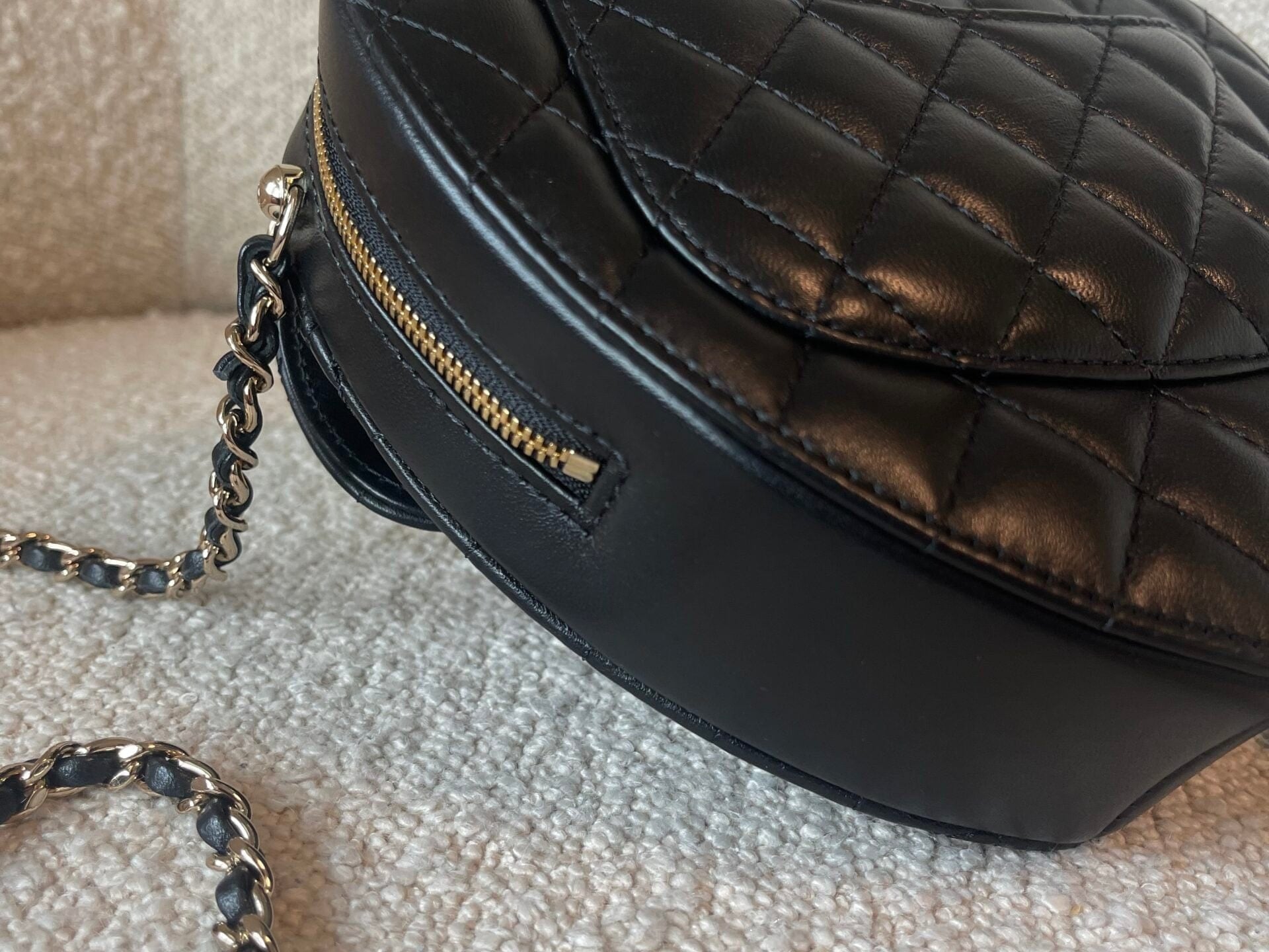 CHANEL Handbag 22S CC In Love Black Lambskin Quilted Large Heart Bag LGHW - Redeluxe